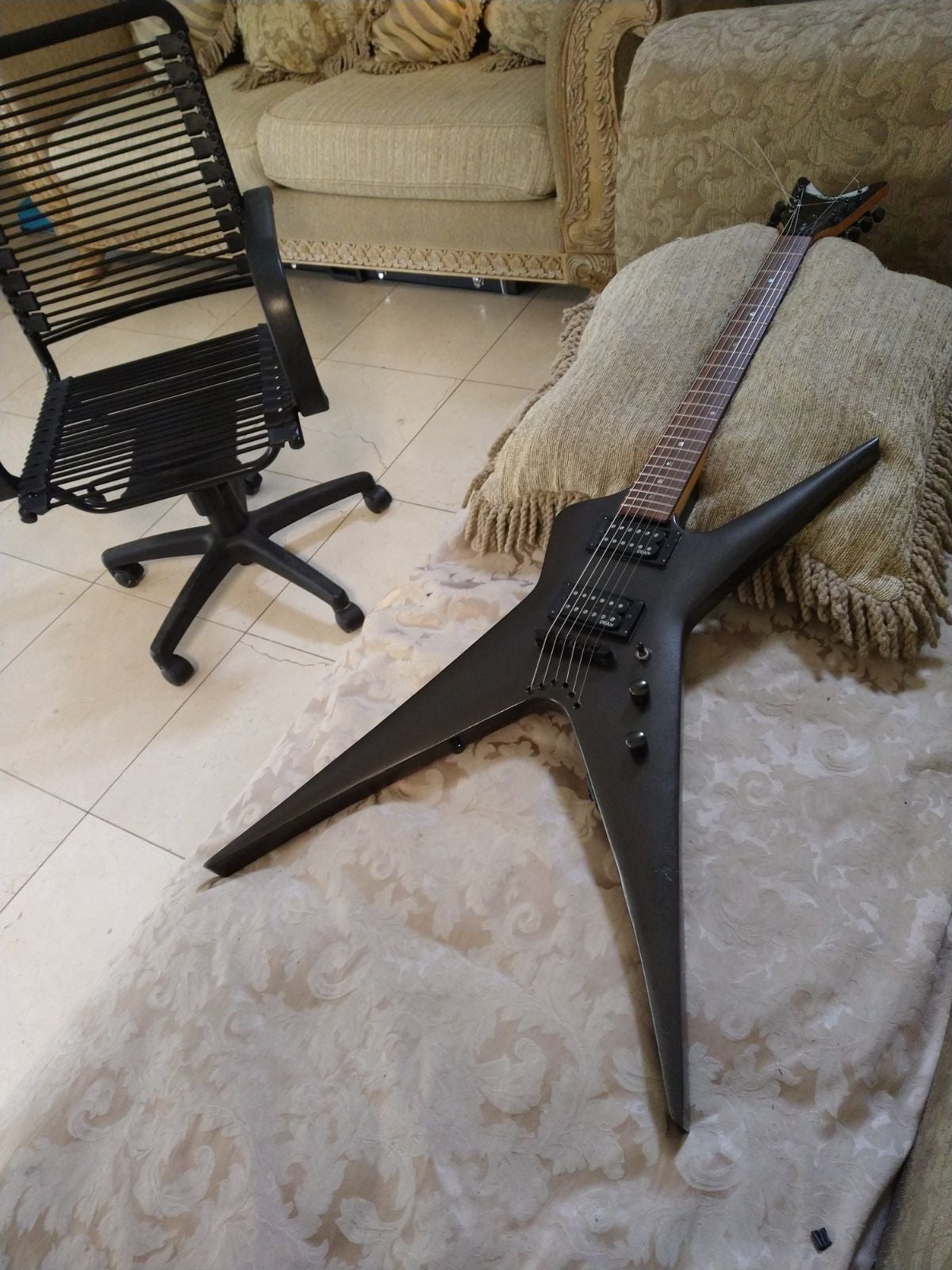 Dean Baby ML electric guitar STEALTH
