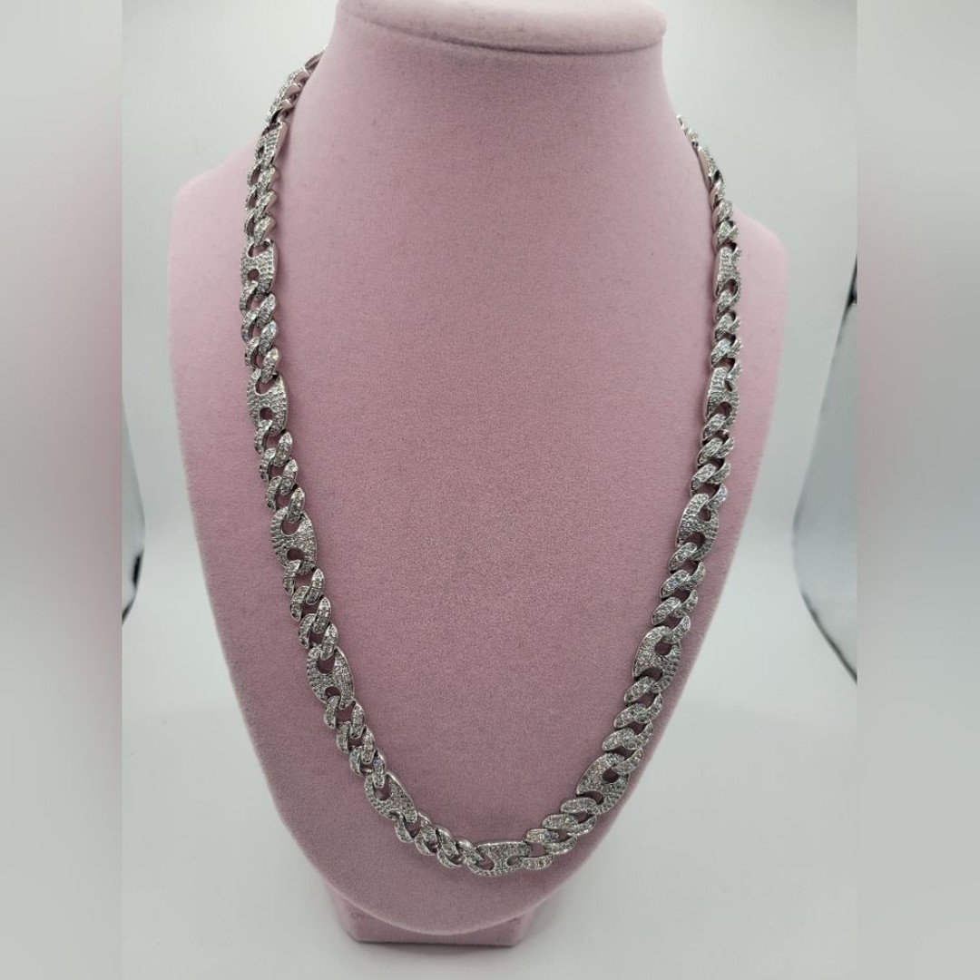 Elegant Brooklyn Exchange Mens Statement Cuban Chain
