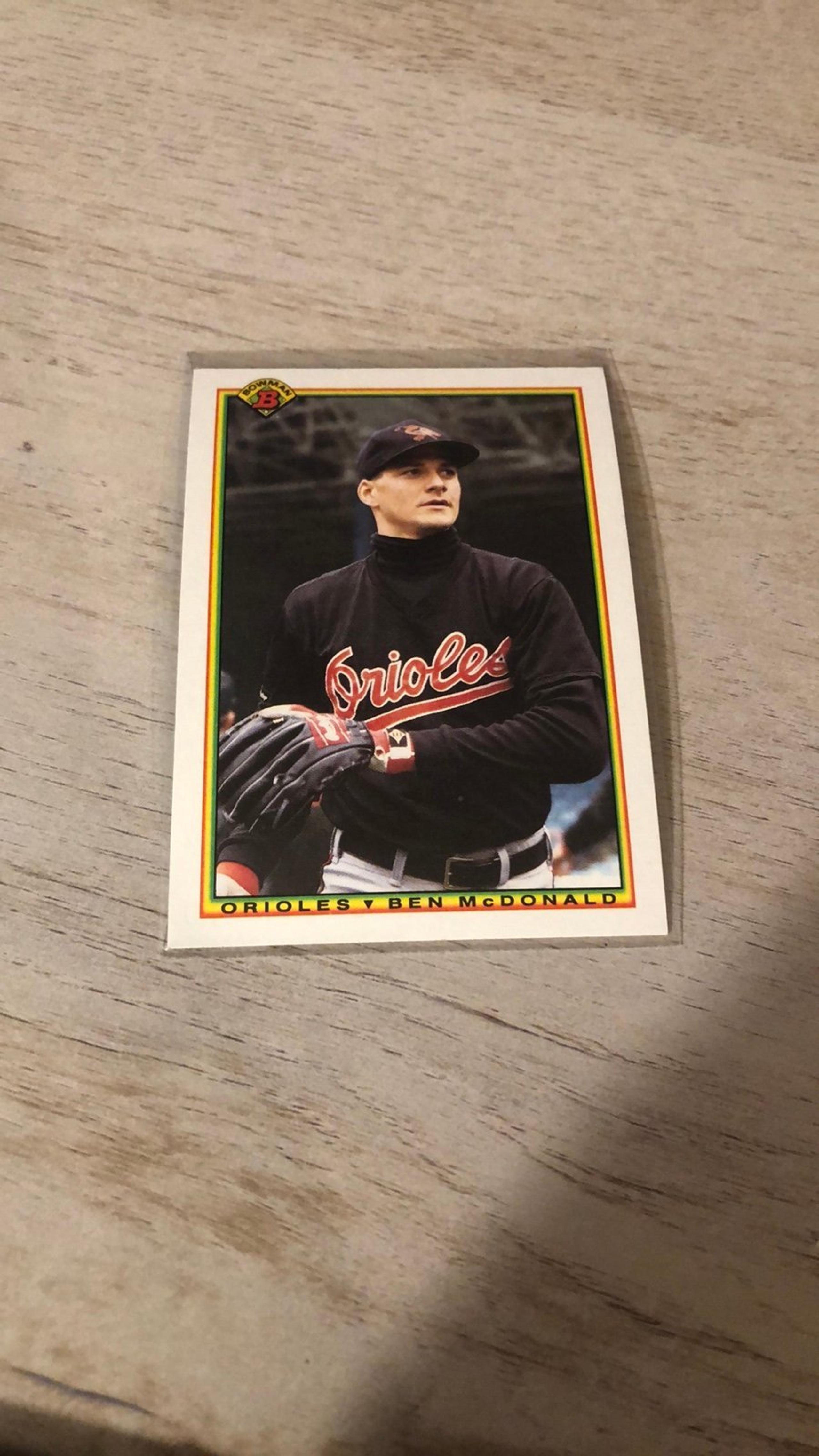 1990 Bowman Ben McDonald P #243 Baseball Trading Card Item #ME1086
