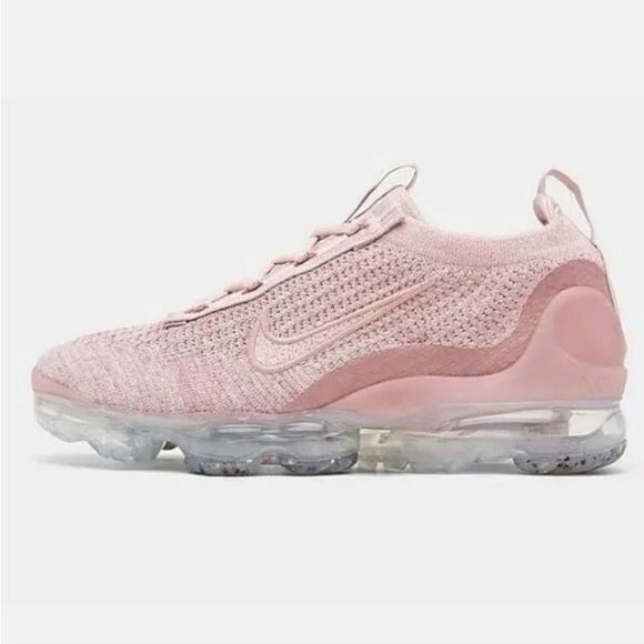 NIKE Air VaporMax 2021 Flyknit sneakers women's size 12 men's size 10.5 new!!!