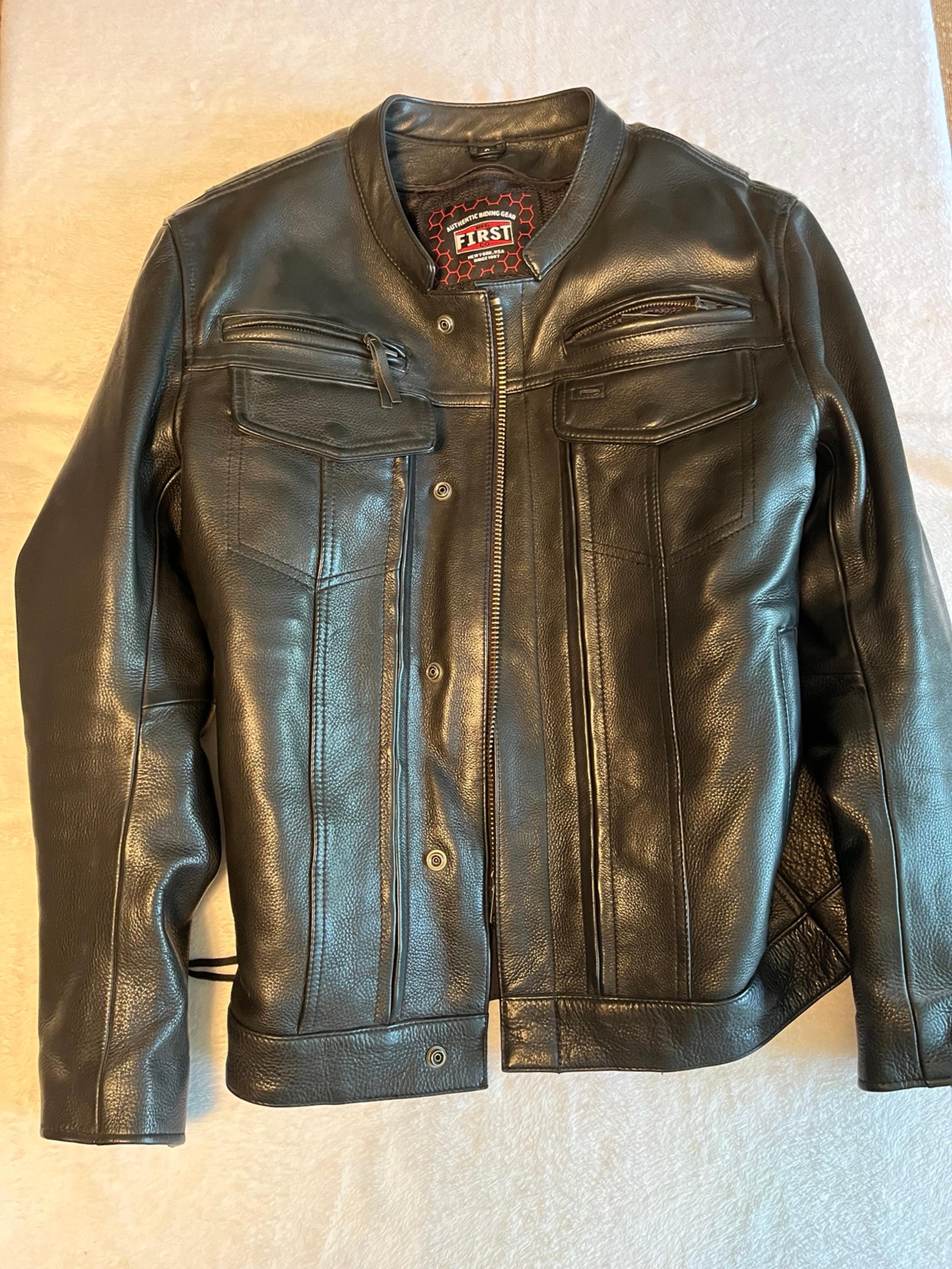 First Manufacturing Co. Bike Biker Motorcycle Racer Leather Jacket Men’s Small