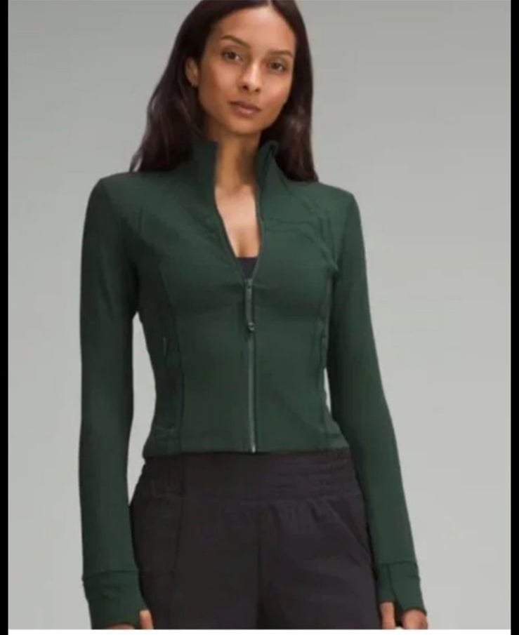 Lululemon legacy green cropped define jacket and legging set