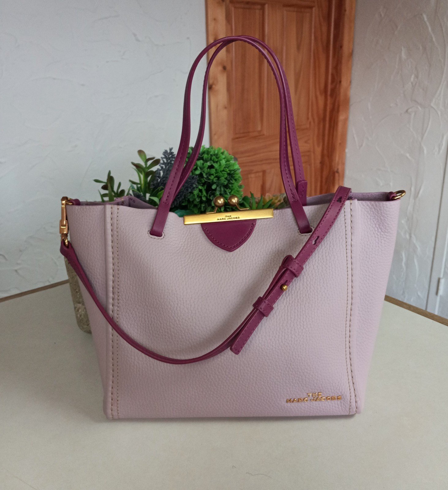 Marc Jacobs Kiss Lock Leather Tote, Dusty Lilac