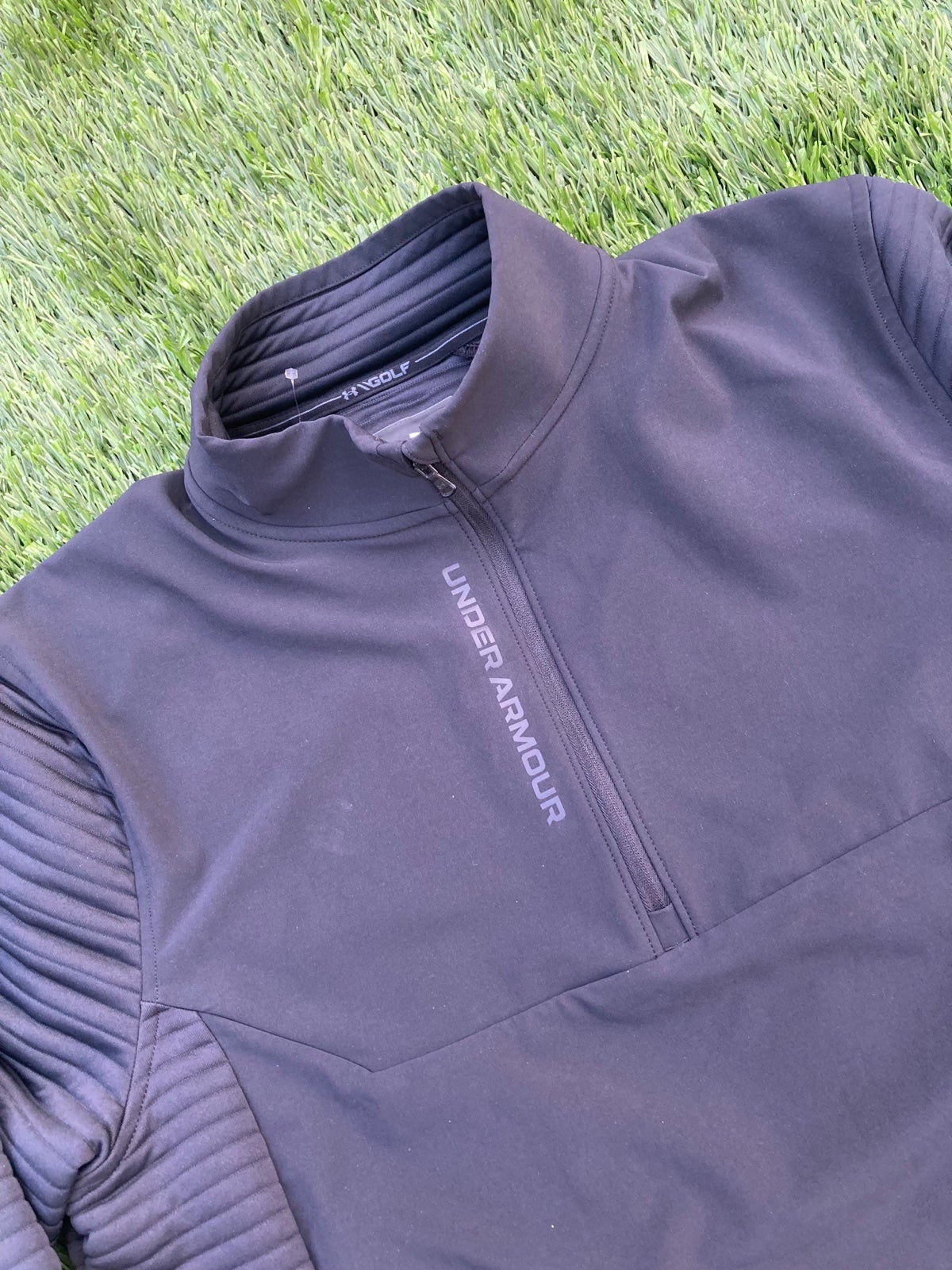 Under selling Armour Men’s UA Storm Daytona Golf 1/4 Zip Coldgear pullover