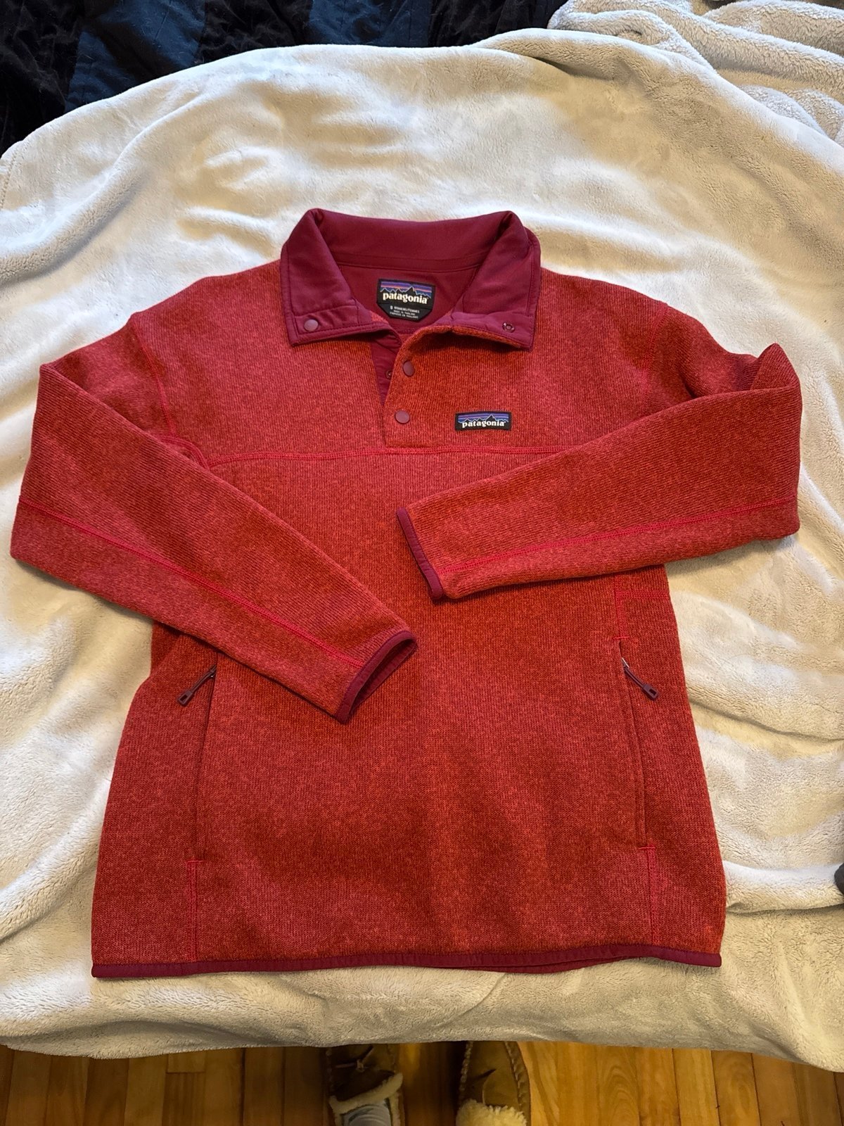 Patagonia fleece pullover