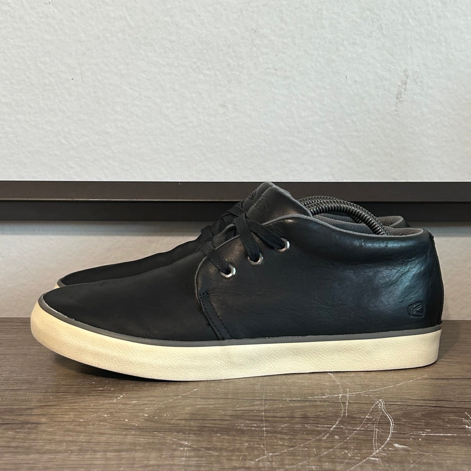 Keen Santa Cruz Leather Men’s Chukka Shoes Size 10 Black