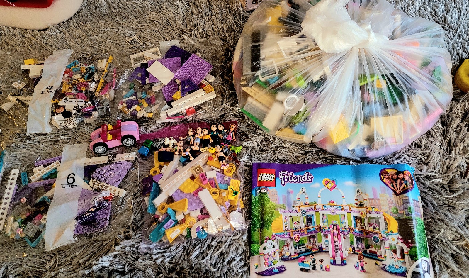 LEGO Friends 41450 Heartlake City Parts, Figures W Extras Mixed Lot Over 6lbs. T