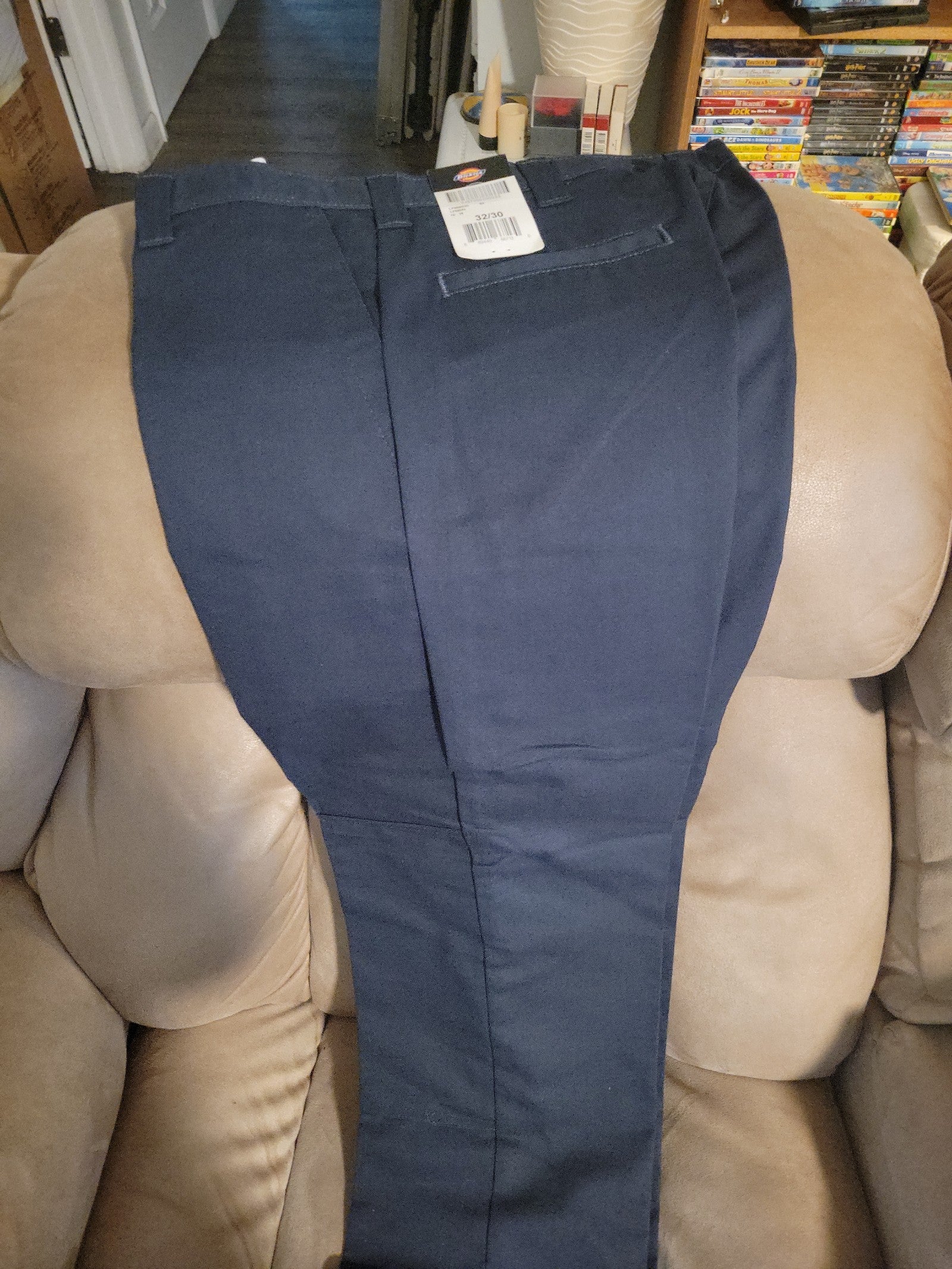5 pairs of Dickies work pants