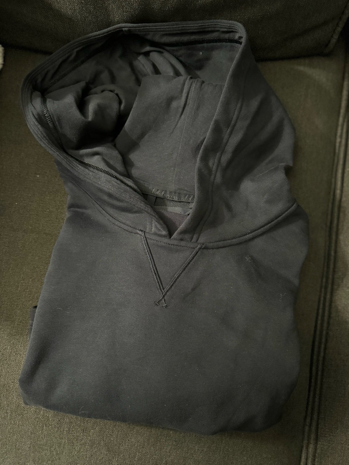 Lululemon size 8 cropped hoodie