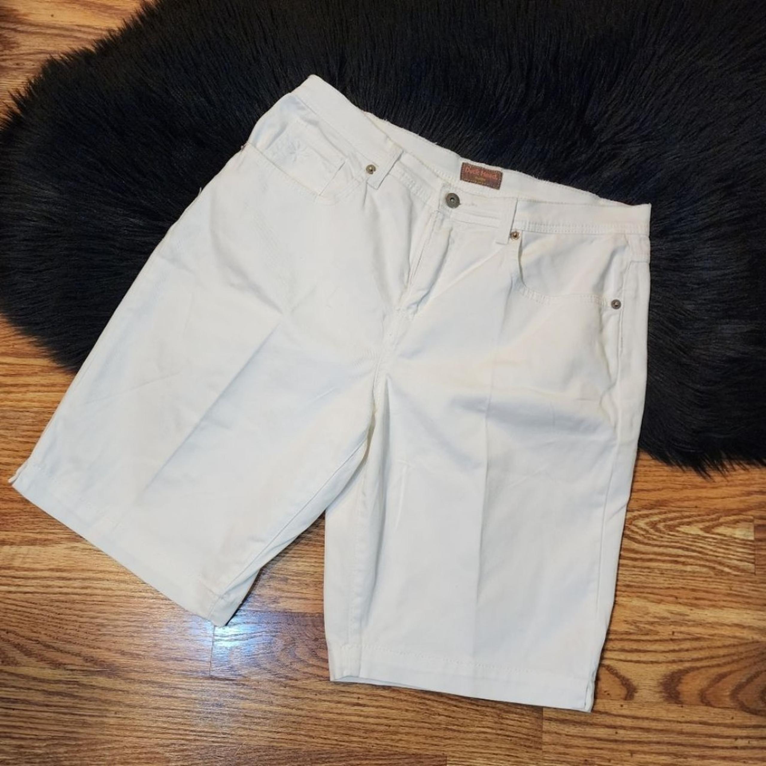 Duck Head Classic White Embroidered Denim Jean Shorts Women's Size 8