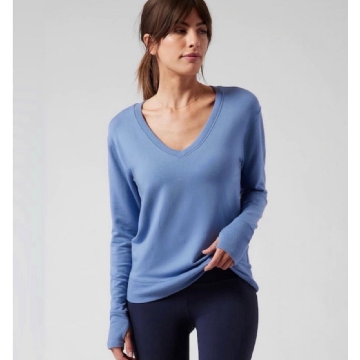 NWT Athleta Cottage Blue Sunrise V-Neck Sweatshirt Size 1X