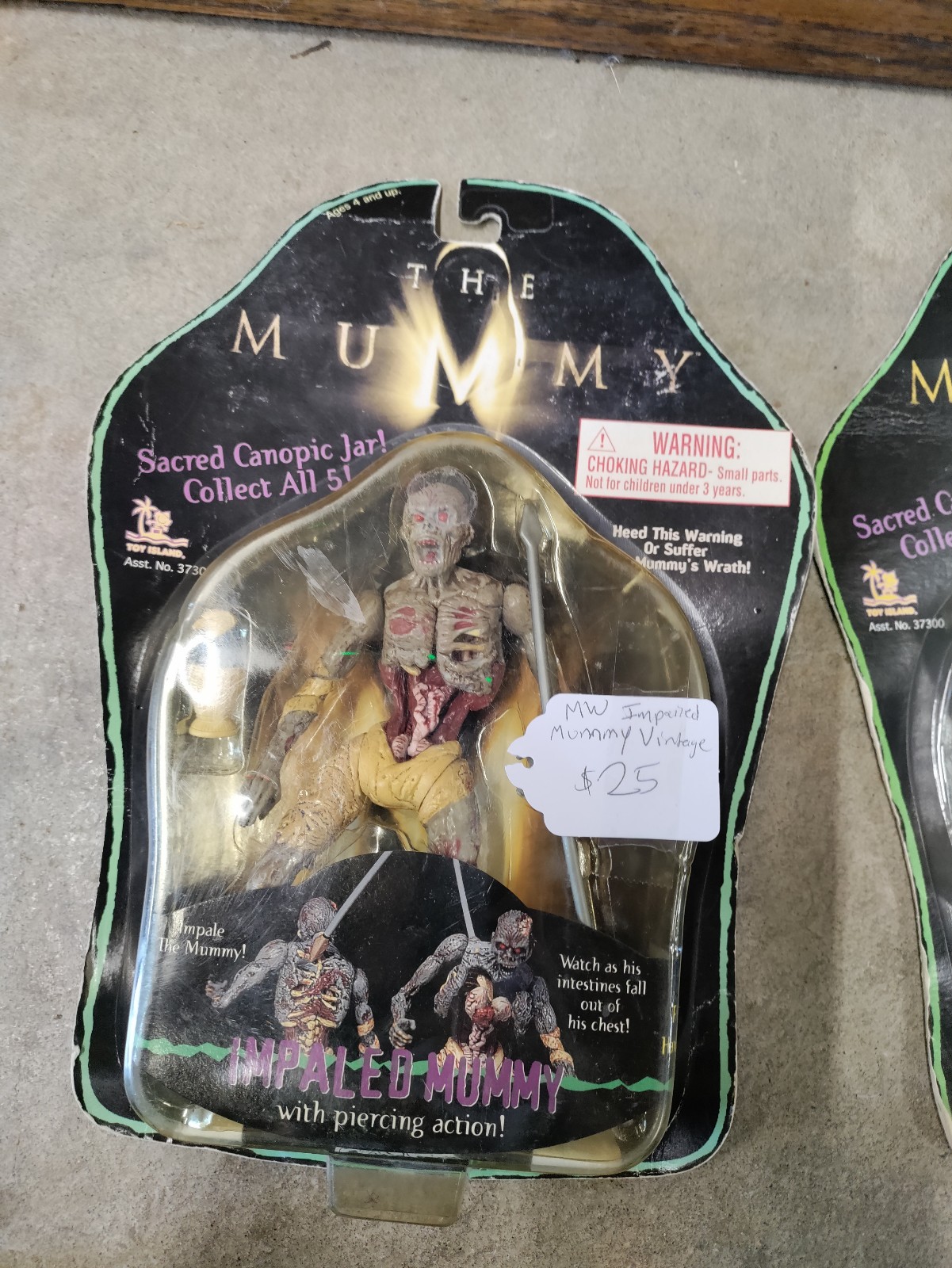 Vintage Mummy Altar Playset selling and Action Figures Lot