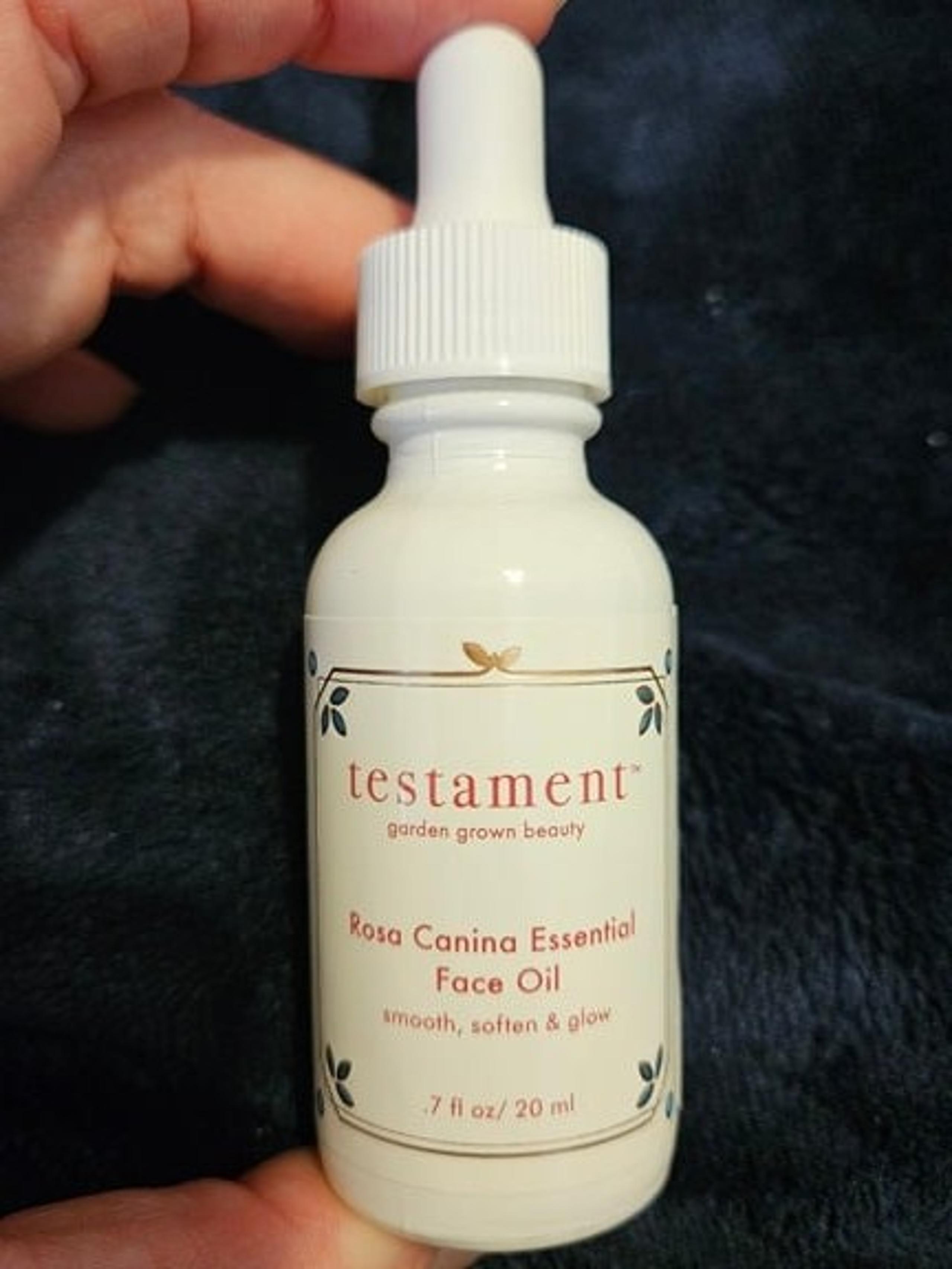 NWOT testament garden grown beauty Rosa Canina Essential Face Oil
