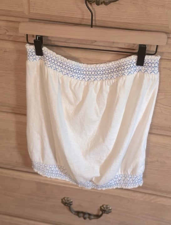 (M) Anthropologie | Breezy Tube Top | White & Blue Cotton-Linen Blend Airy Tank