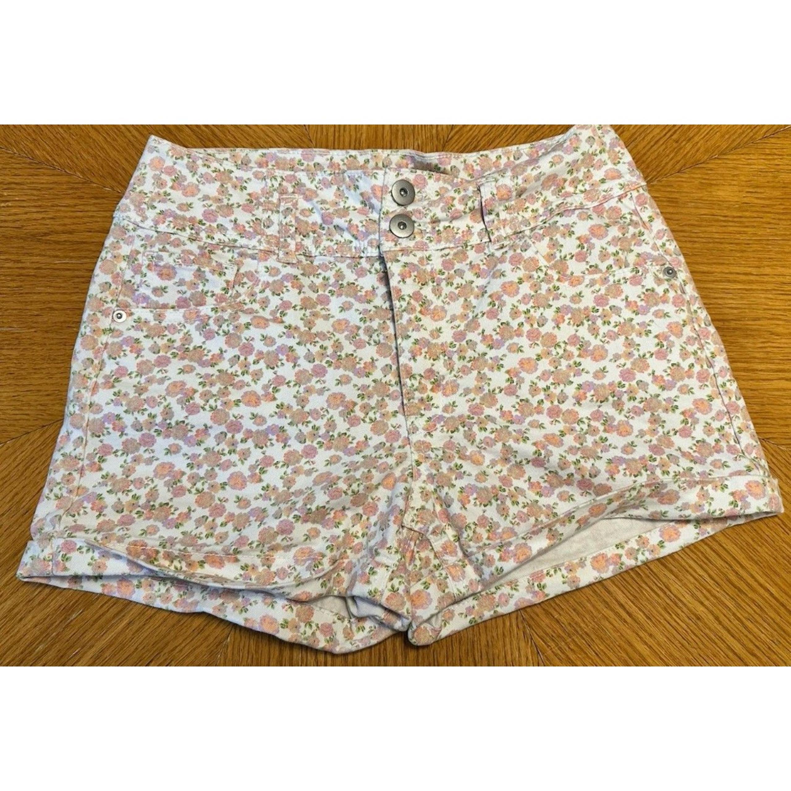 No Boundaries Shorts White Pink Flowers High Rise Women's Size 11