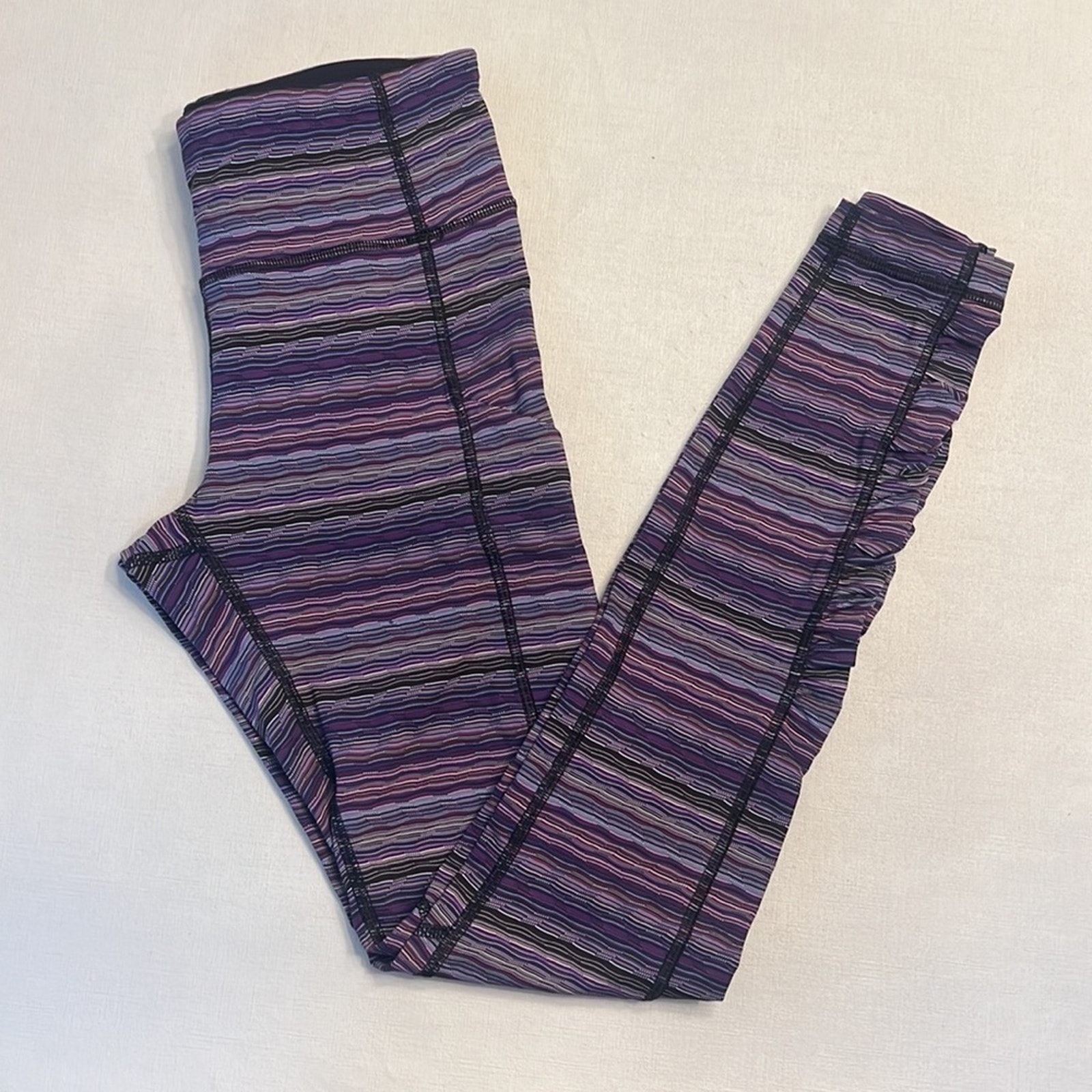 Lululemon Speed Tight IV Space Dye Twist Ultra Violet Multi Black Purple