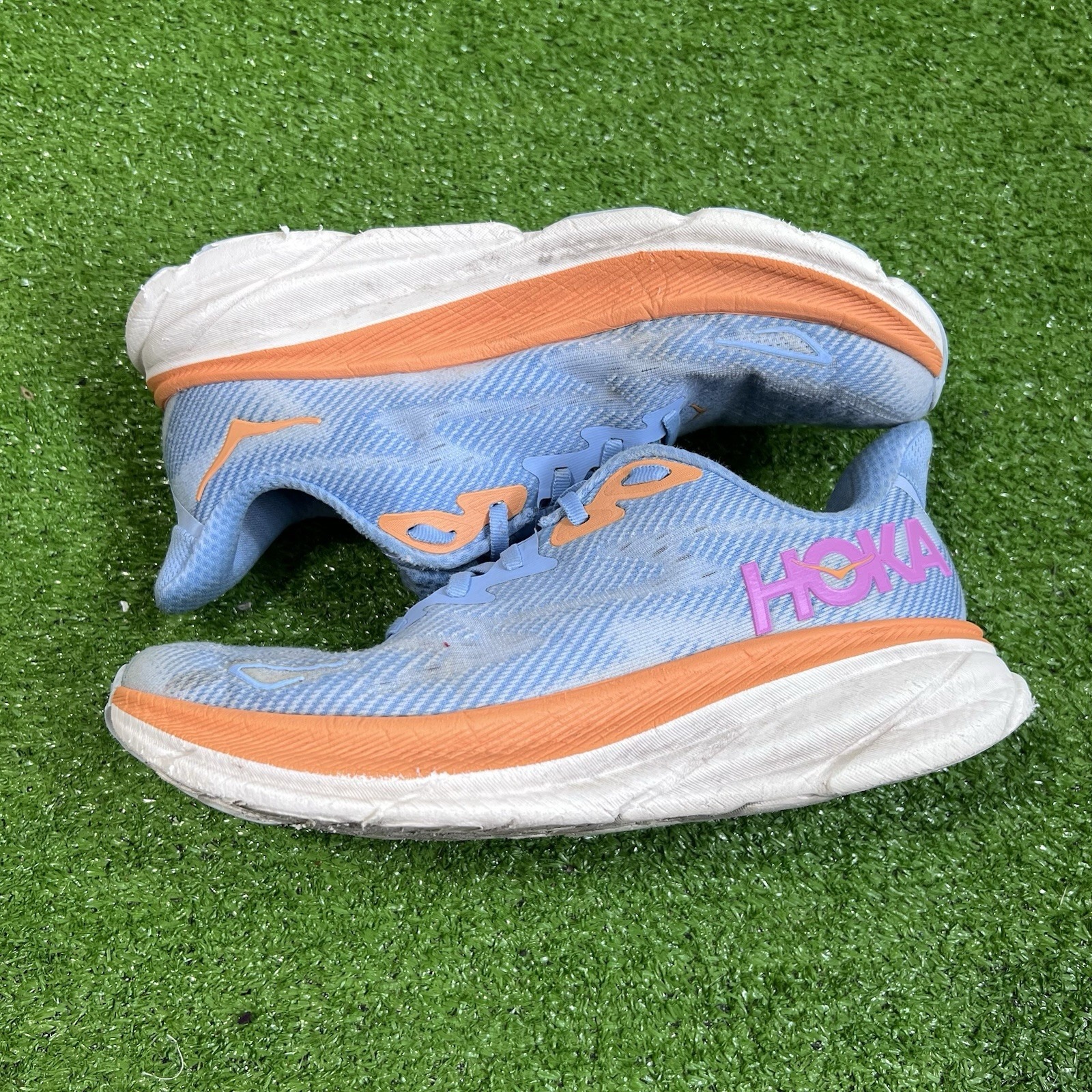 HOKA ONE ONE Clifton 9 ABIW Women's Running Shoes Size 9 B Jogging Sneaker