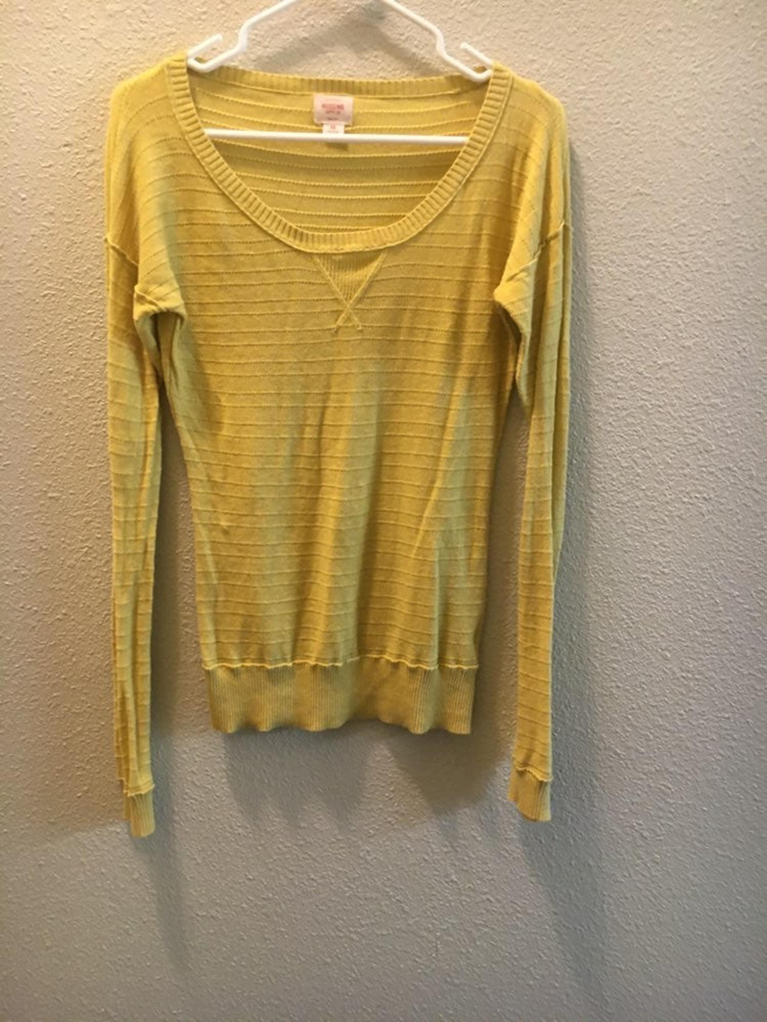 Long Sleeve yellow shirt