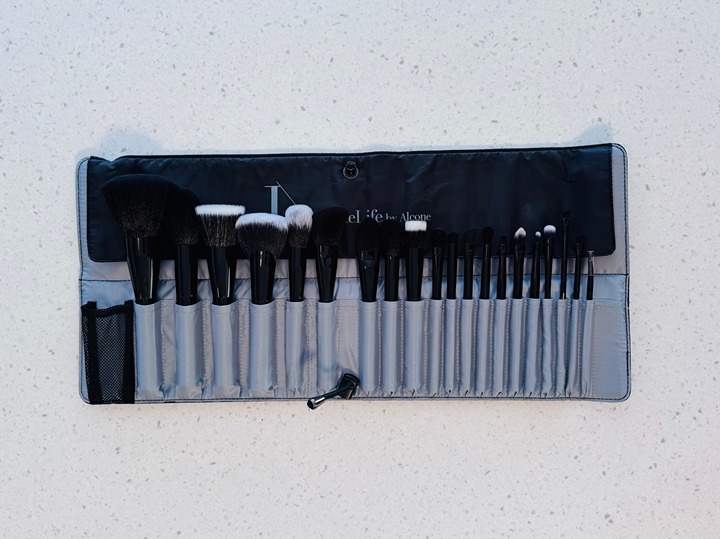 LimeLife by Alcone Classified Brush Collection – Pro Artist Set