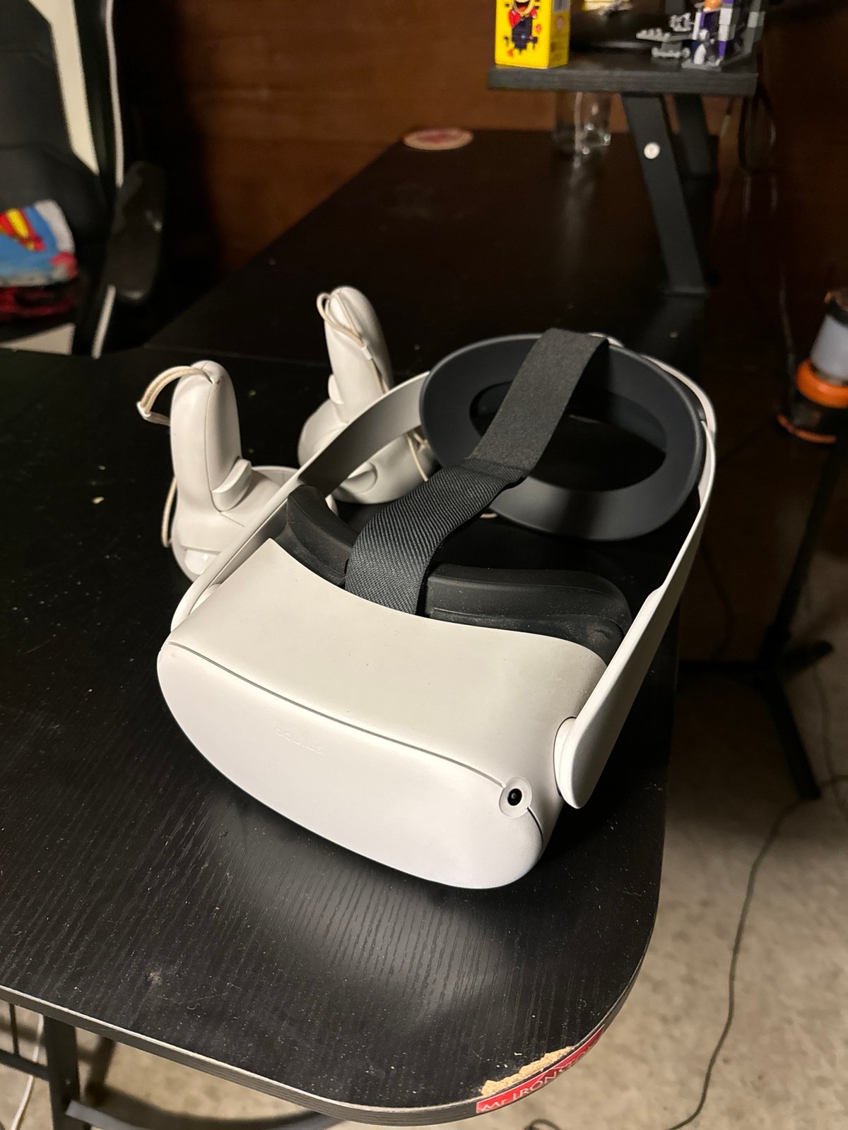 Meta Quest 2 w/Elite Strap