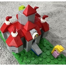 LEGO Peaches Castle From Super Mario 64 Question 71395 W/ Yoshi, Peach Minis
