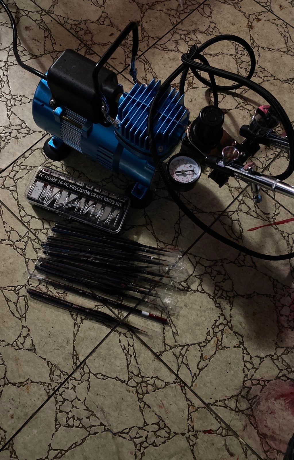 airbrush kit