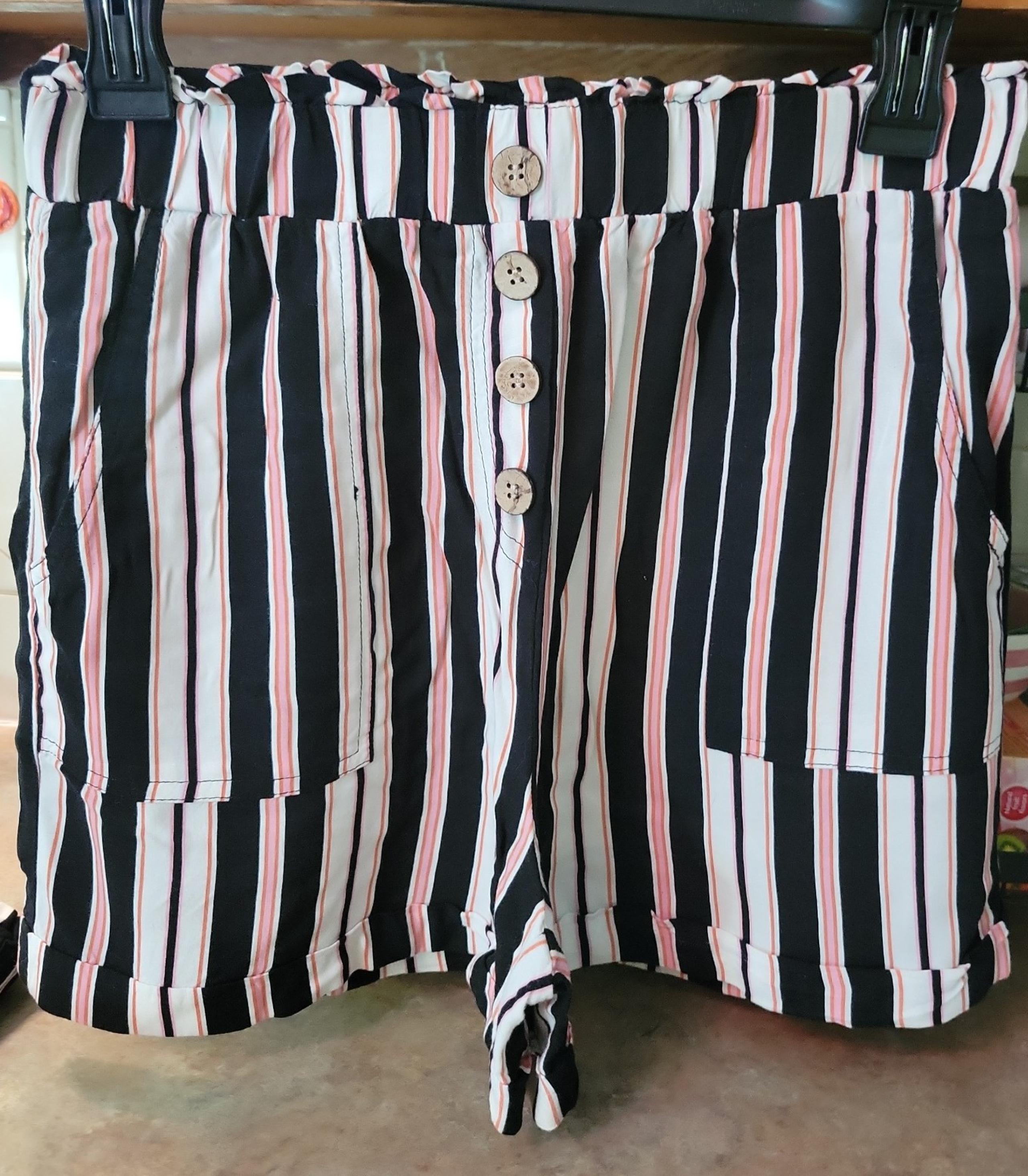 2 pairs womens striped shorts M bundle