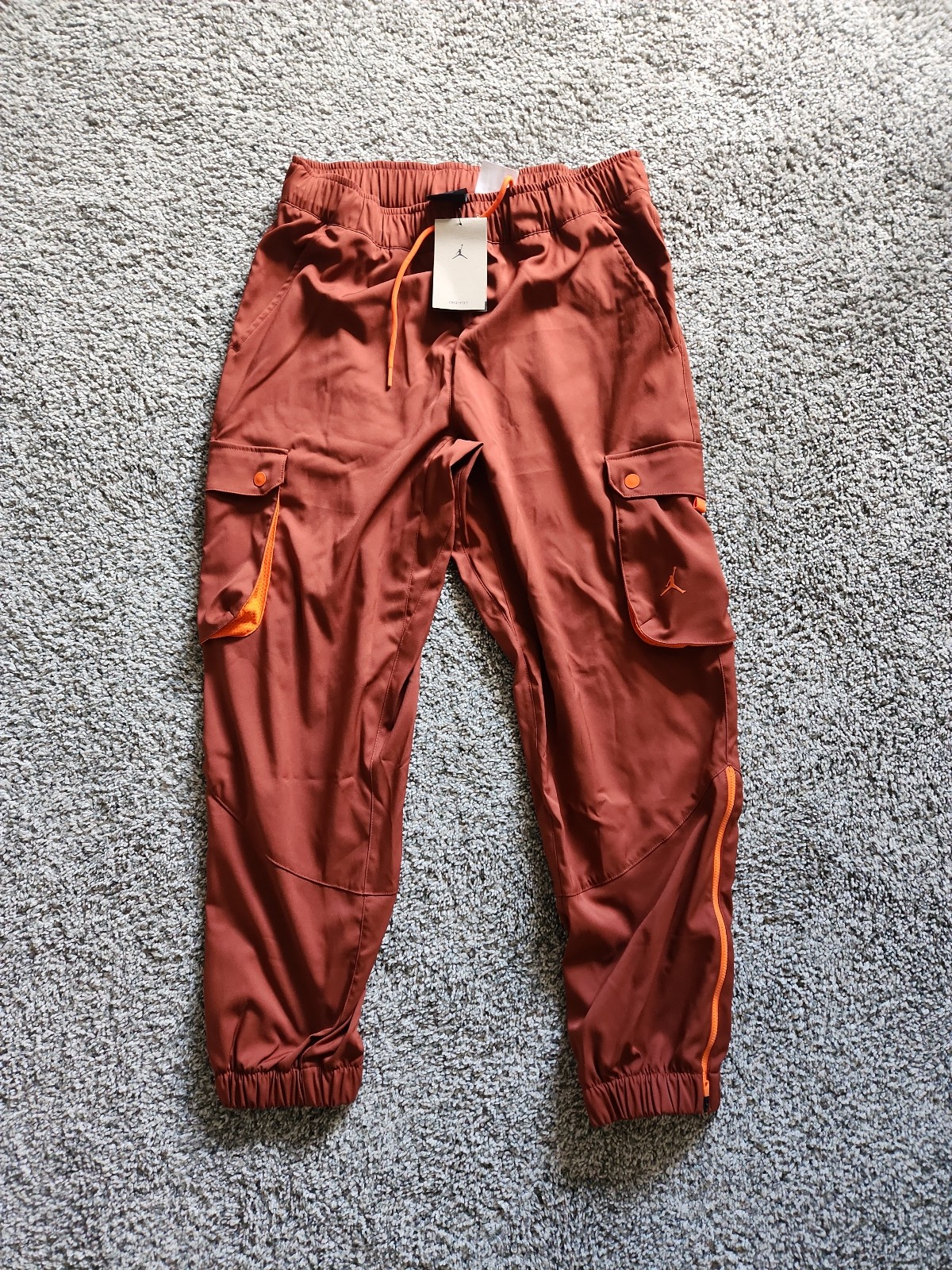 Jordan's women's sport tunnel pants