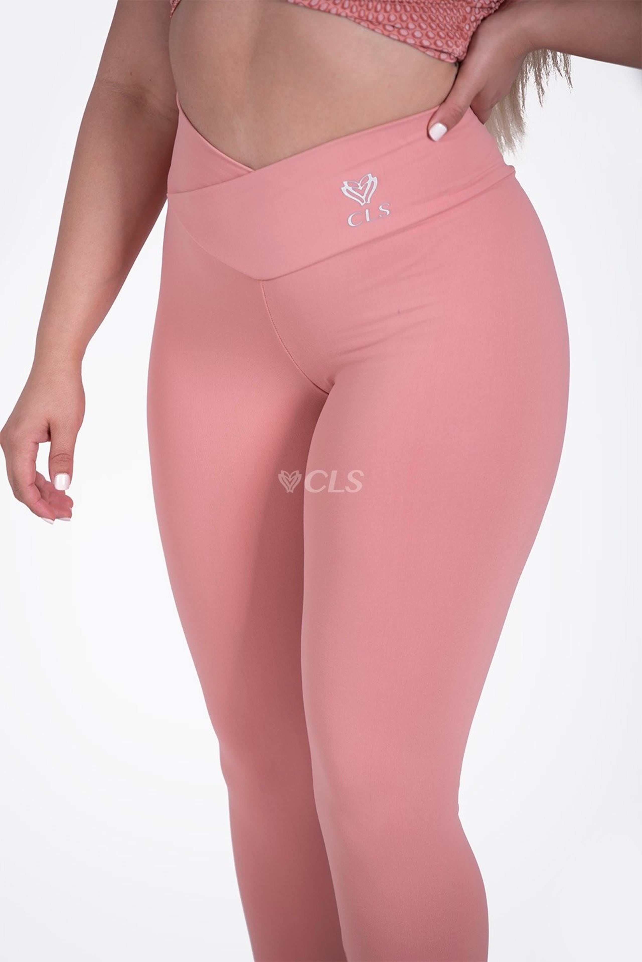 CLS Leggings in light peach color