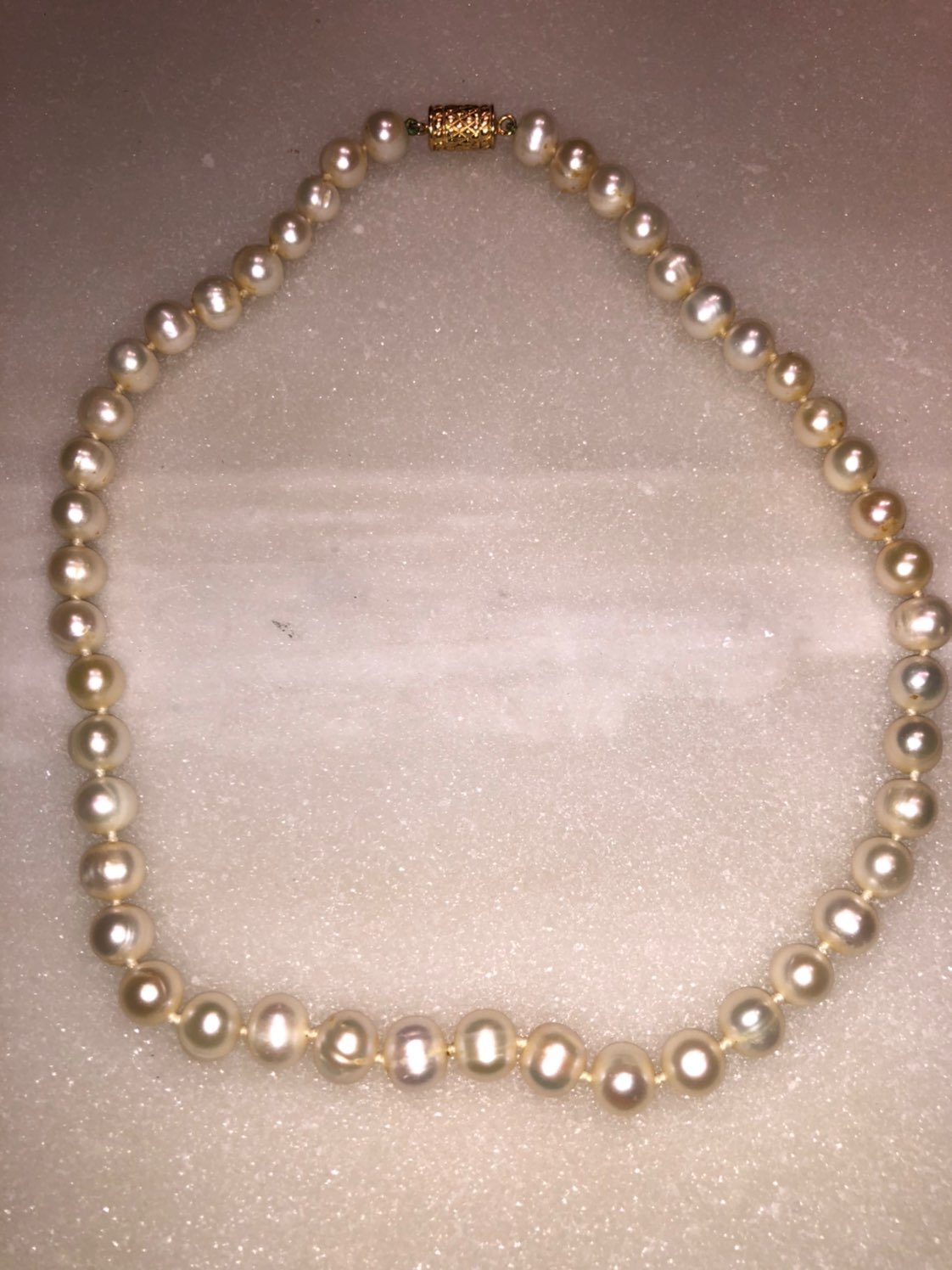 Genuine Pearl Choker w/ Magnetic Clip
