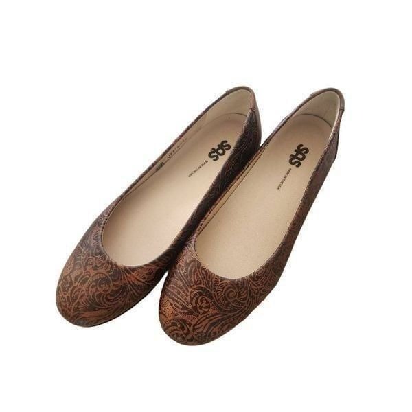 SAS women's scenic ballet flat cowboy floral size 9.5