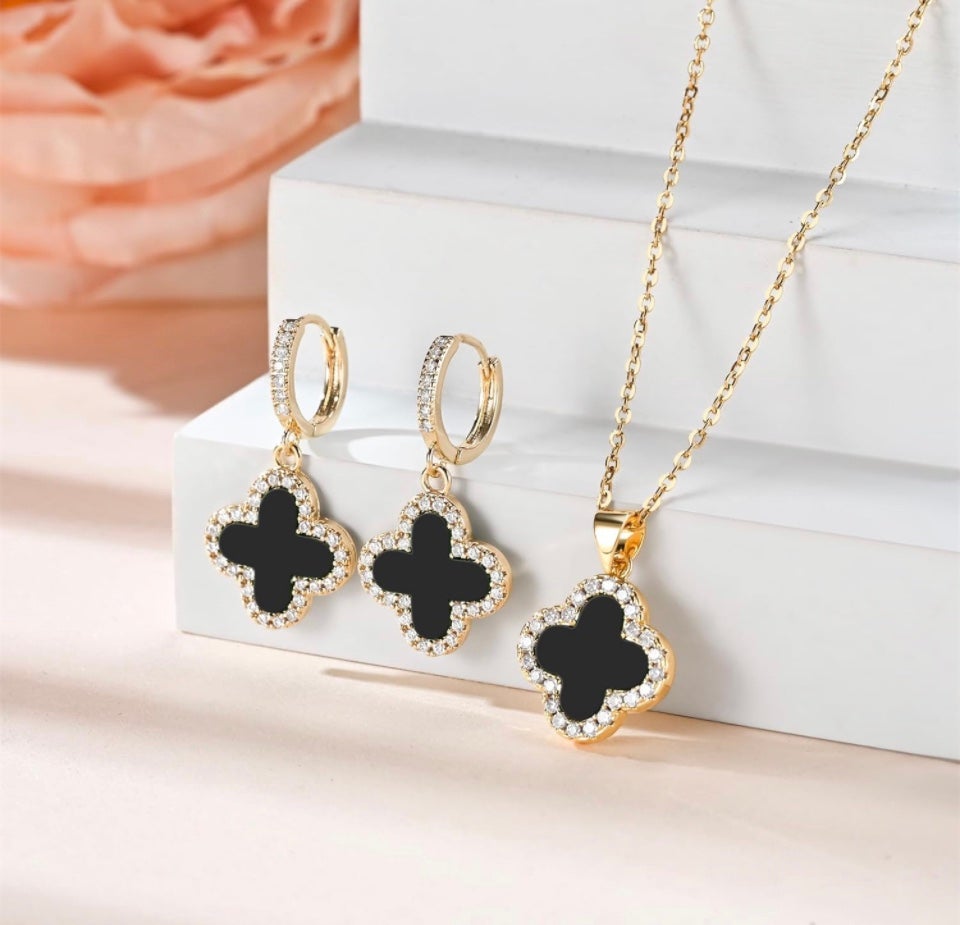 New 3pcs Clover Set 18K Gold Necklace Earrings w/ Gift Box for Women/Girls