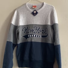 YANKEE sweatshirts