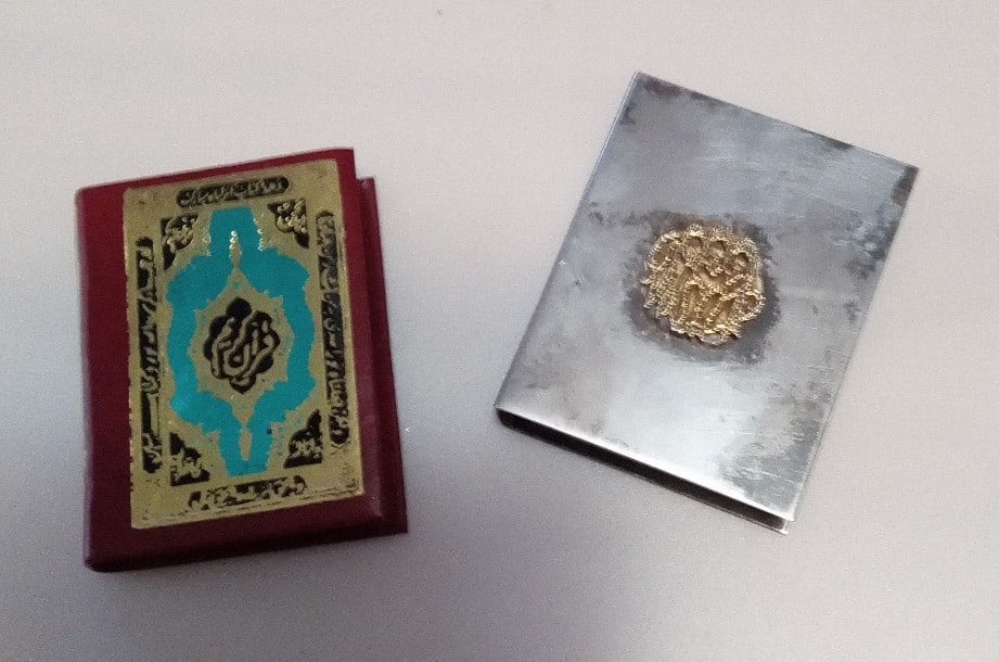 Unique Miniature Koran W/ Silver Tone Metal Book Cover