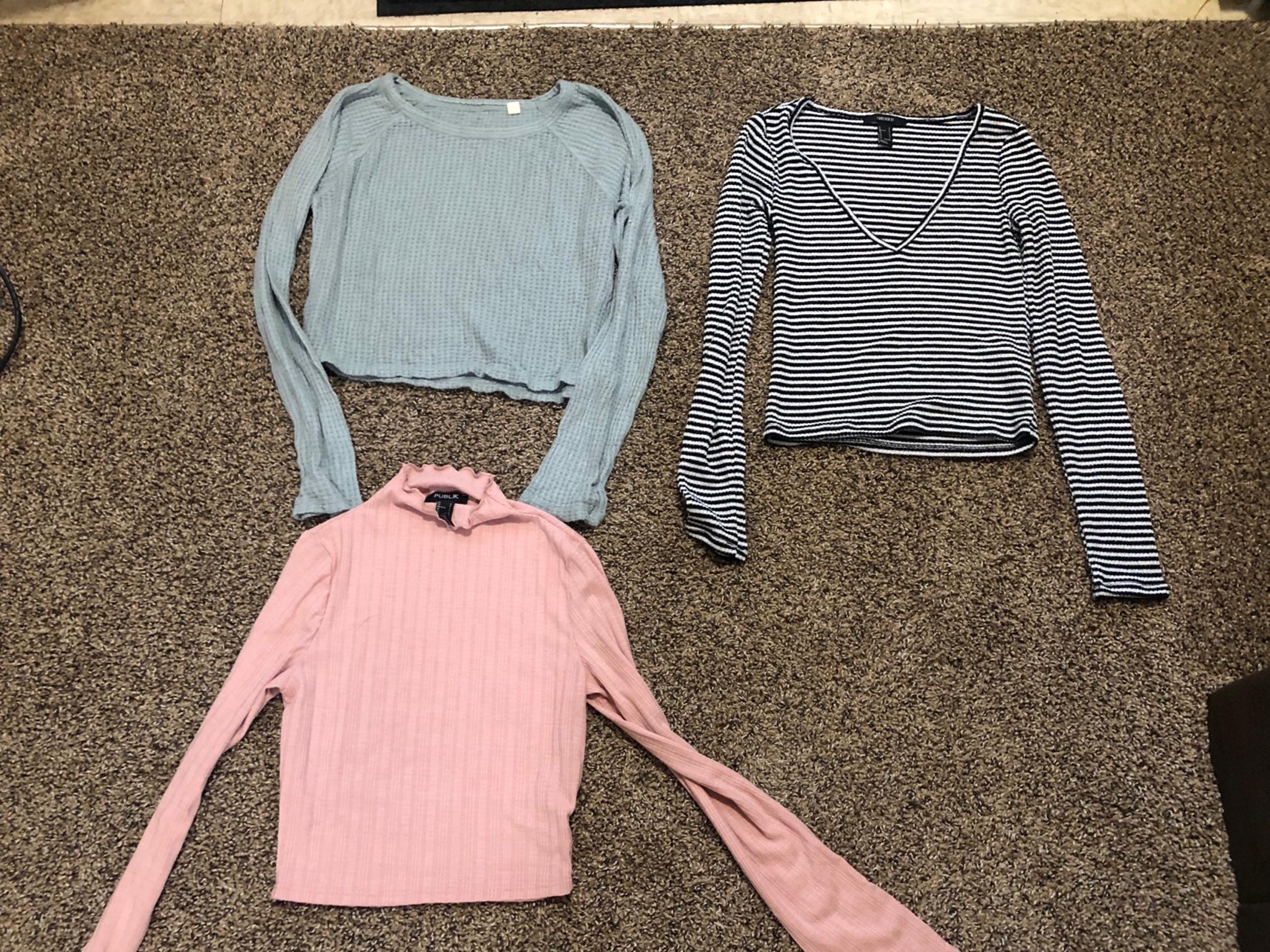 Crop Top Bundle Size Small