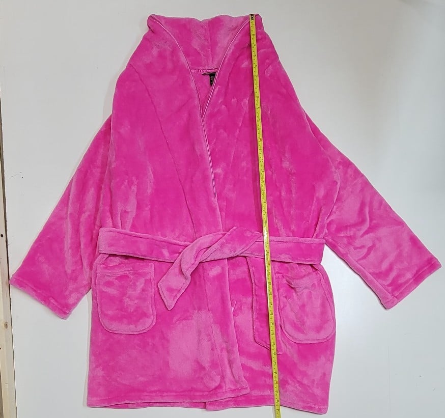Victoria Secret's Pink Plush Robe