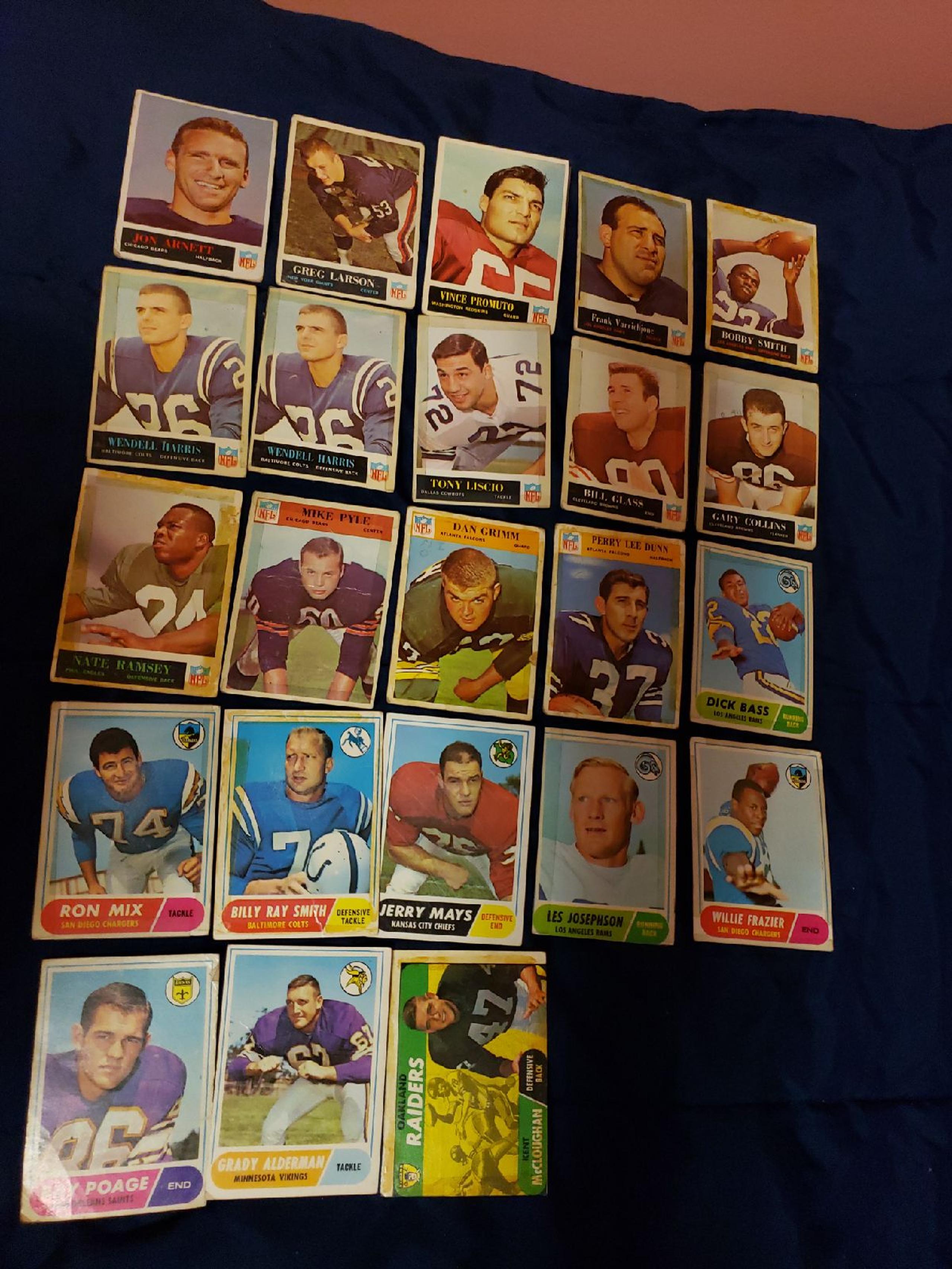 1964-1966 Philadelphia Football Card Lot