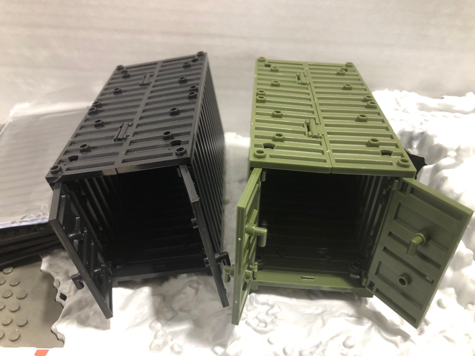4x hinged top connex container Cod Halo mega blok construx & lego compatible