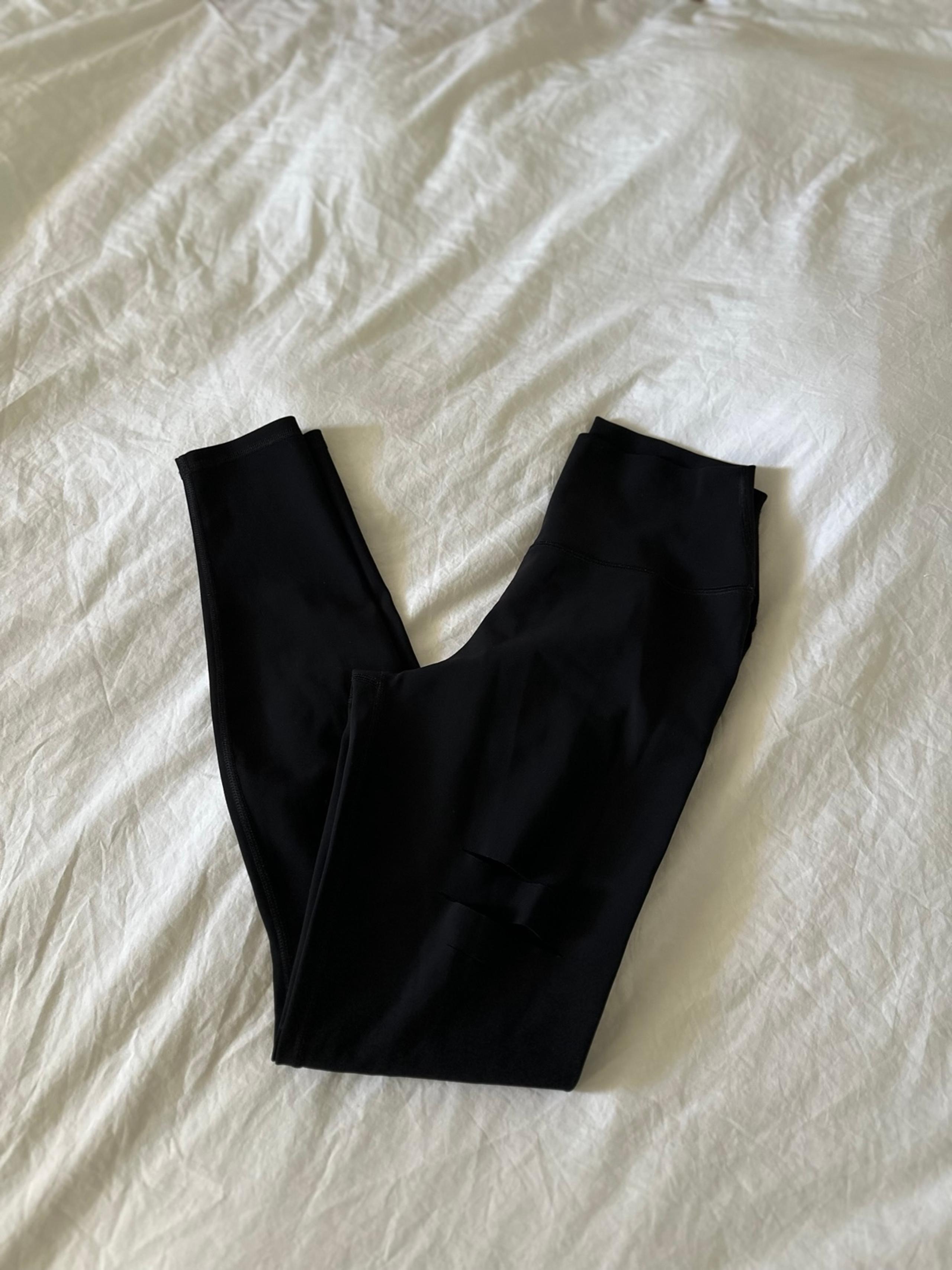 Alo Yoga Warrior leggings
