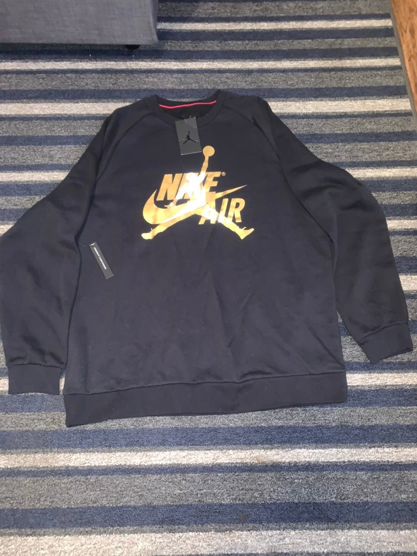Nike track suit