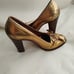 Gucci heels heels pumps metallic gold size 7B