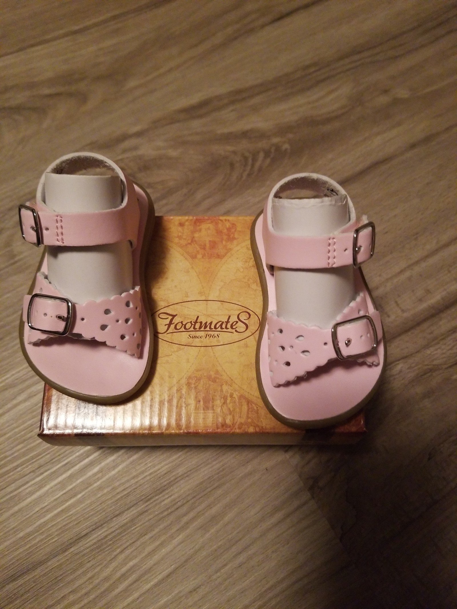 New Footmates Waterproof Sandals Size 2