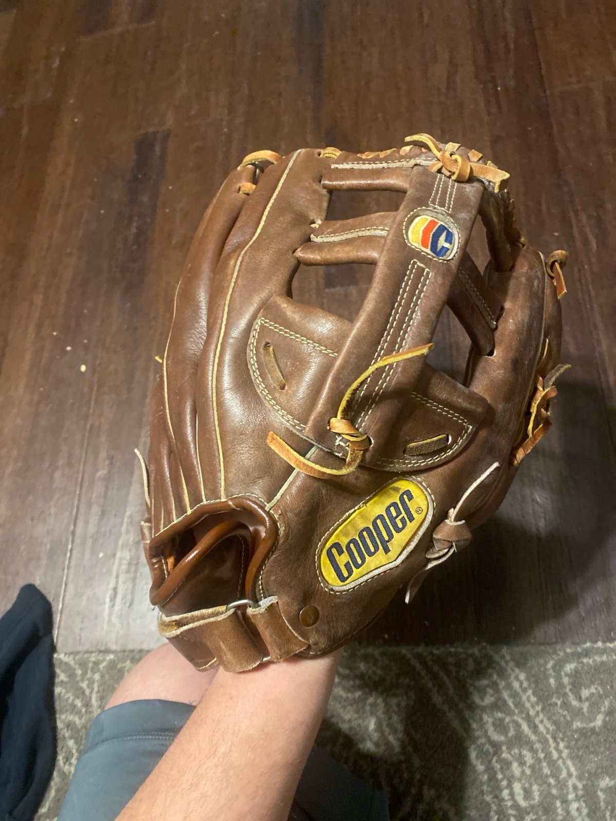 Cooper Diamond Deluxe Leather Softball Glove