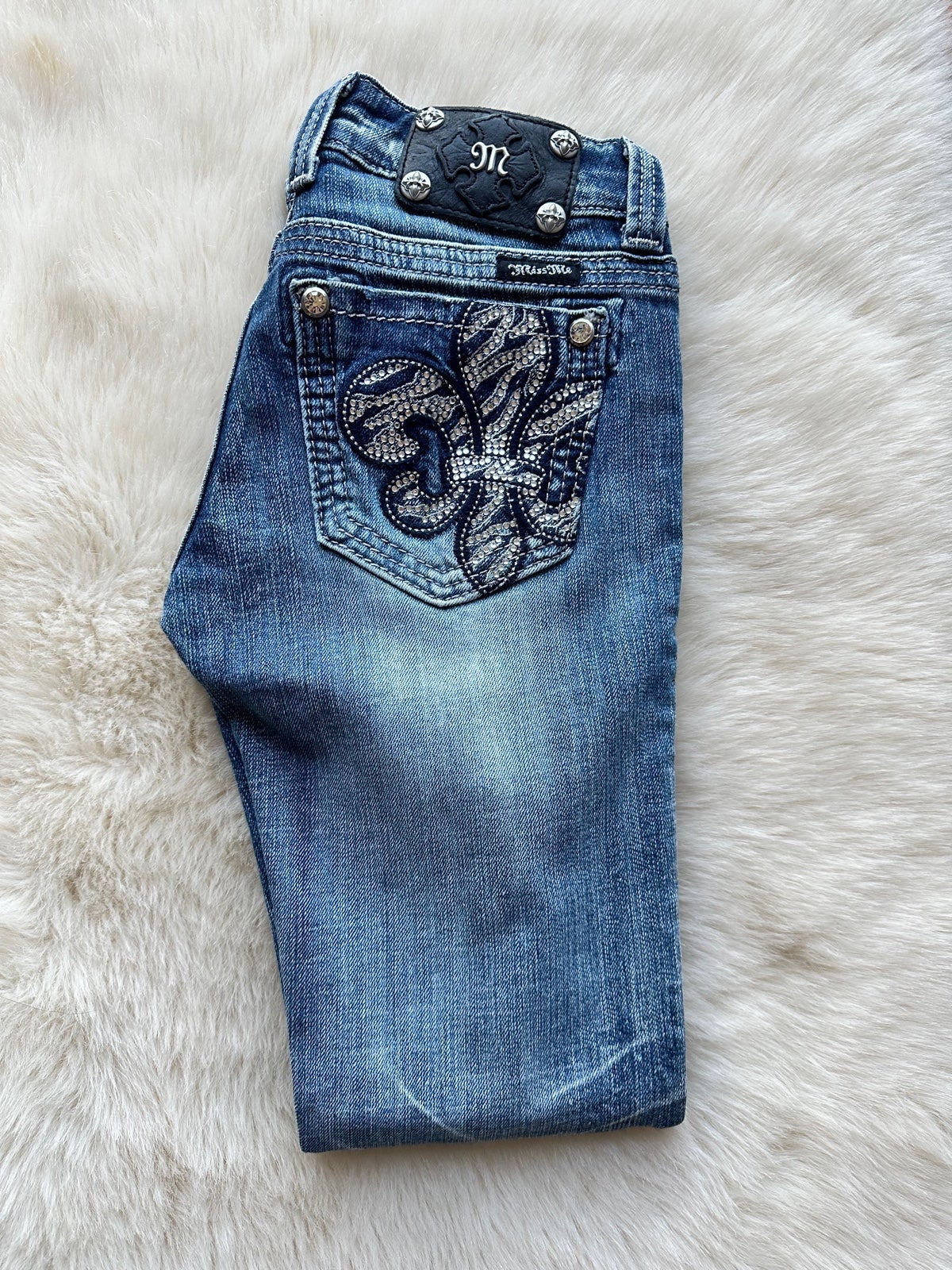 Miss Me Bling Jeans. Size:25
