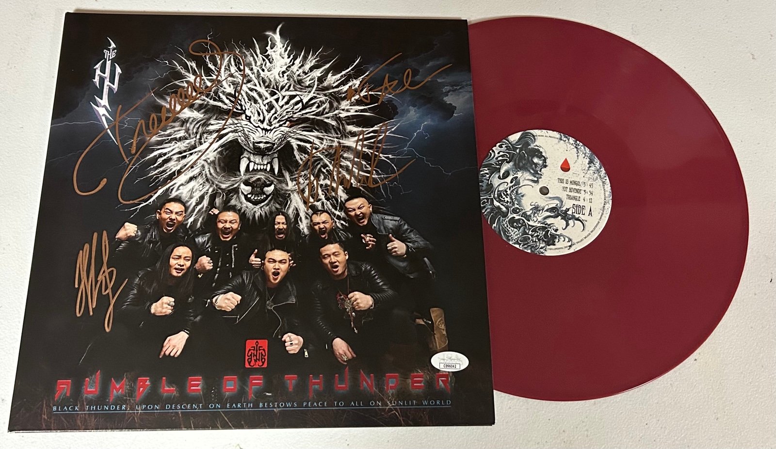 The hu autographed signed 12” 2lp vinyl album with jsa coa CD96042