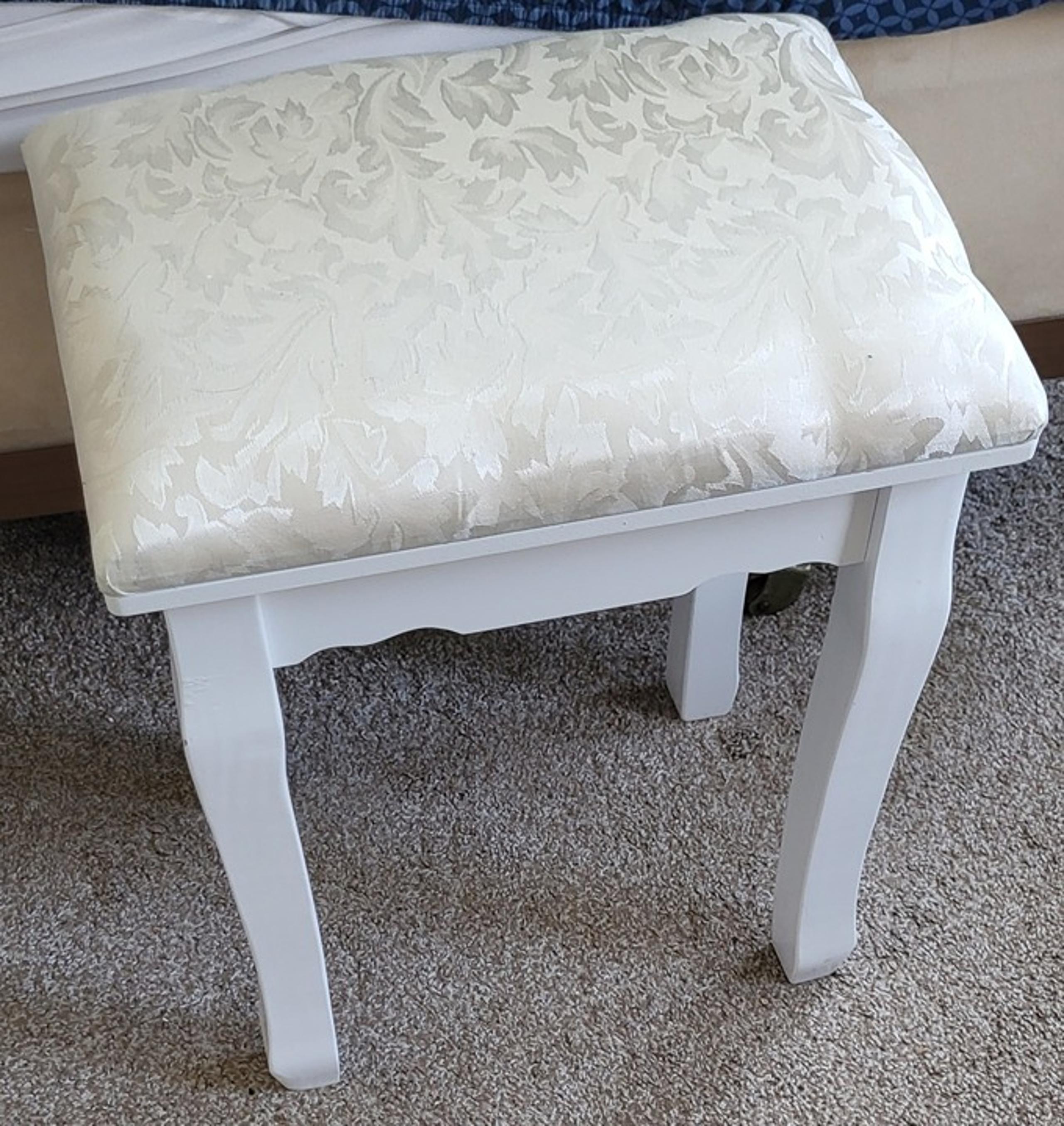 Vanity Chair Floral Design Dressing Room Make-up Chair Padded Stool Bedroom NEW