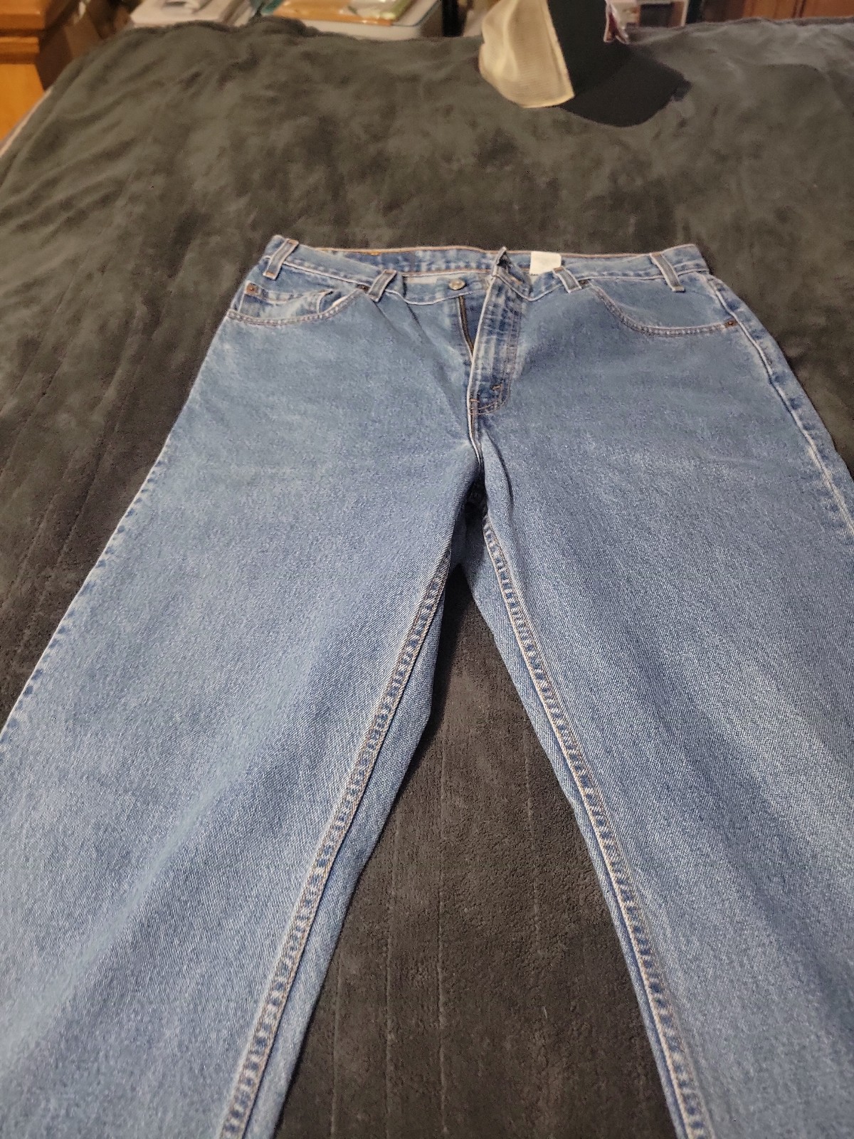 Levi's relaxed straight leg 36 x 34 jeans