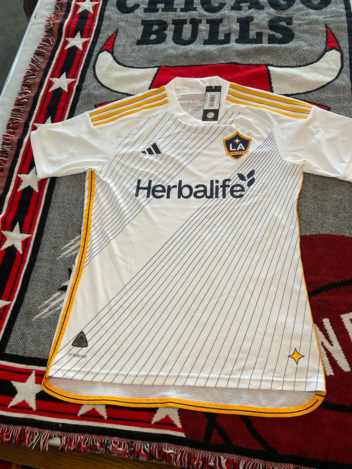 MLS Los Angeles galaxy jersey NWT medium