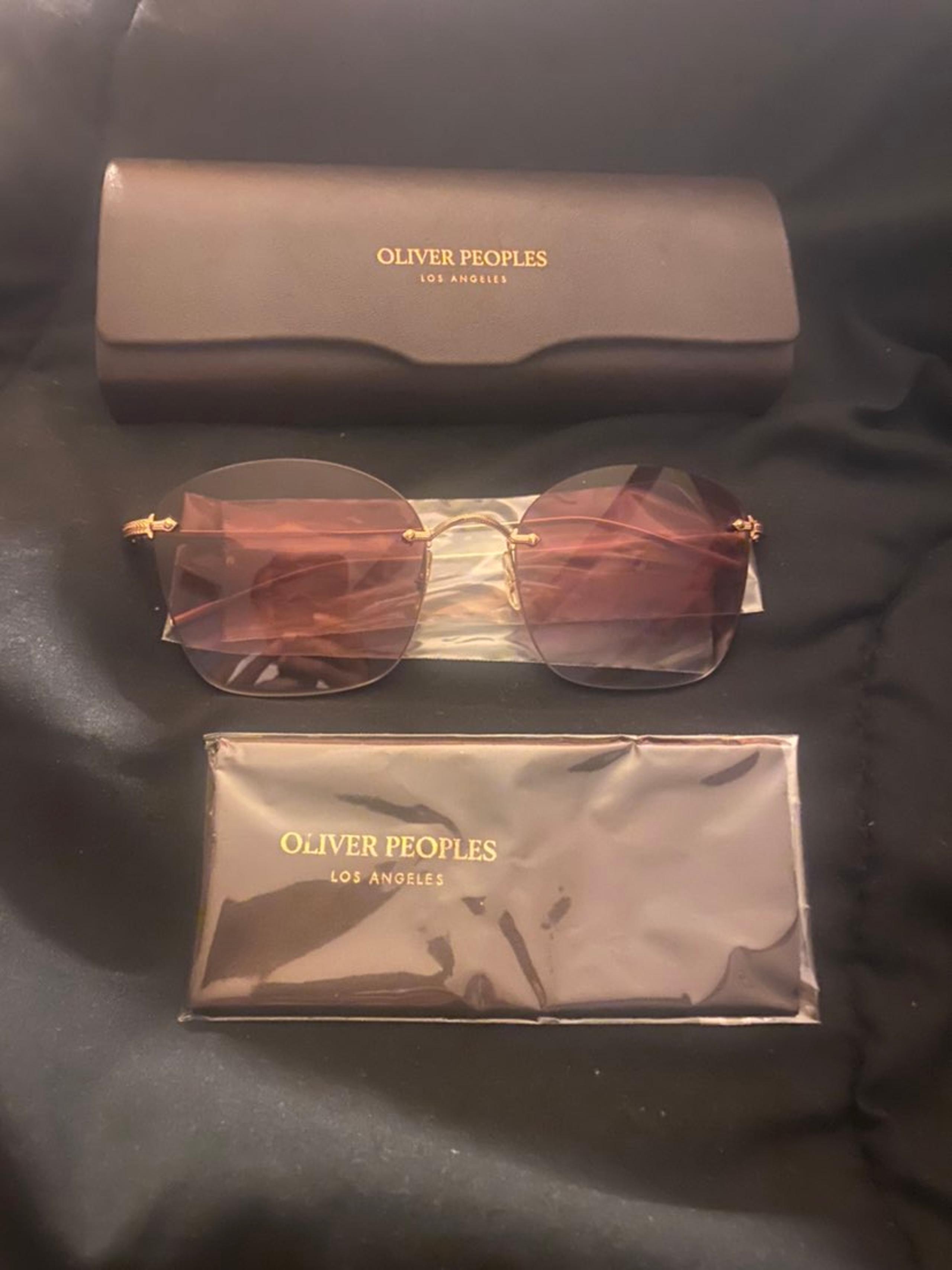 Oliver peoples
