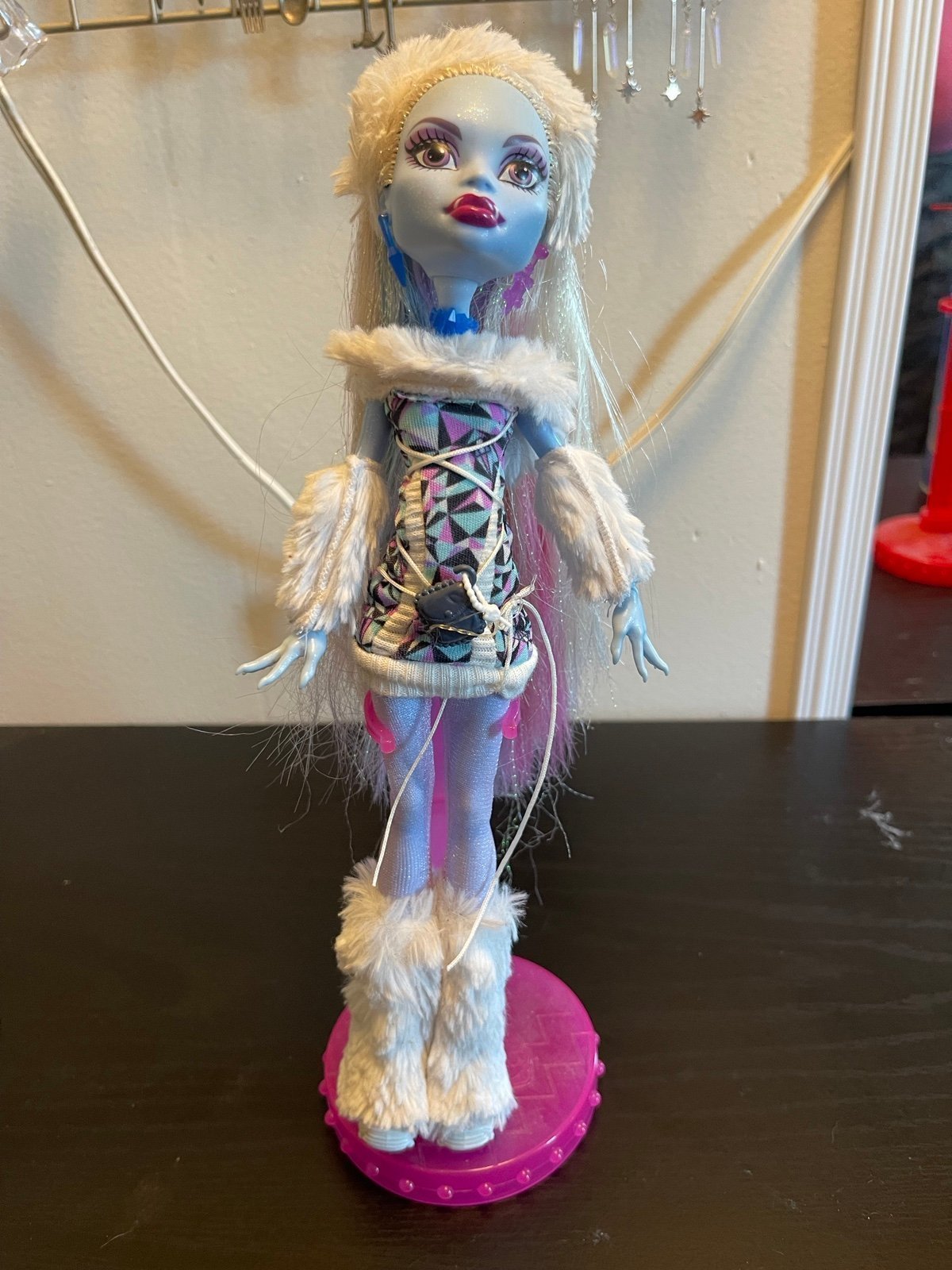 Monster High Doll Abbey Bominable G1 with her PET